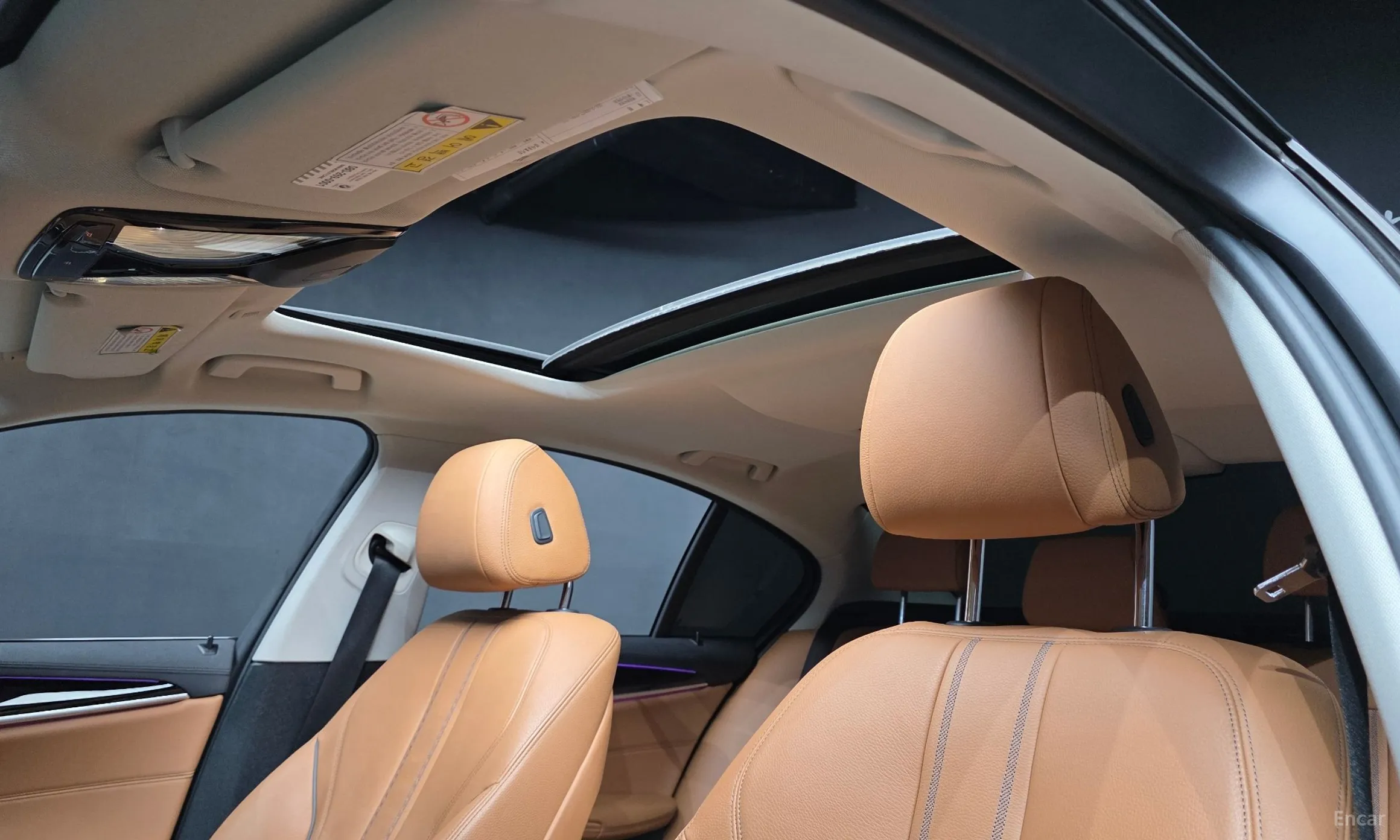 BMW 5 Series (G30) превью 18
