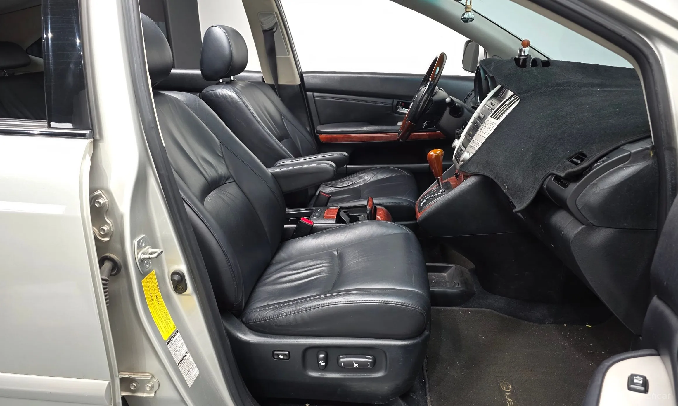 Lexus RX330 превью 11