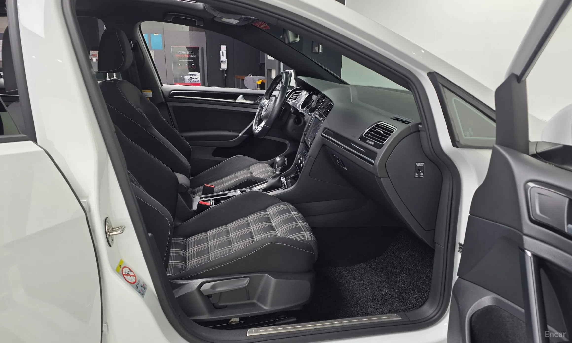 Volkswagen Golf 7th Generation превью 11