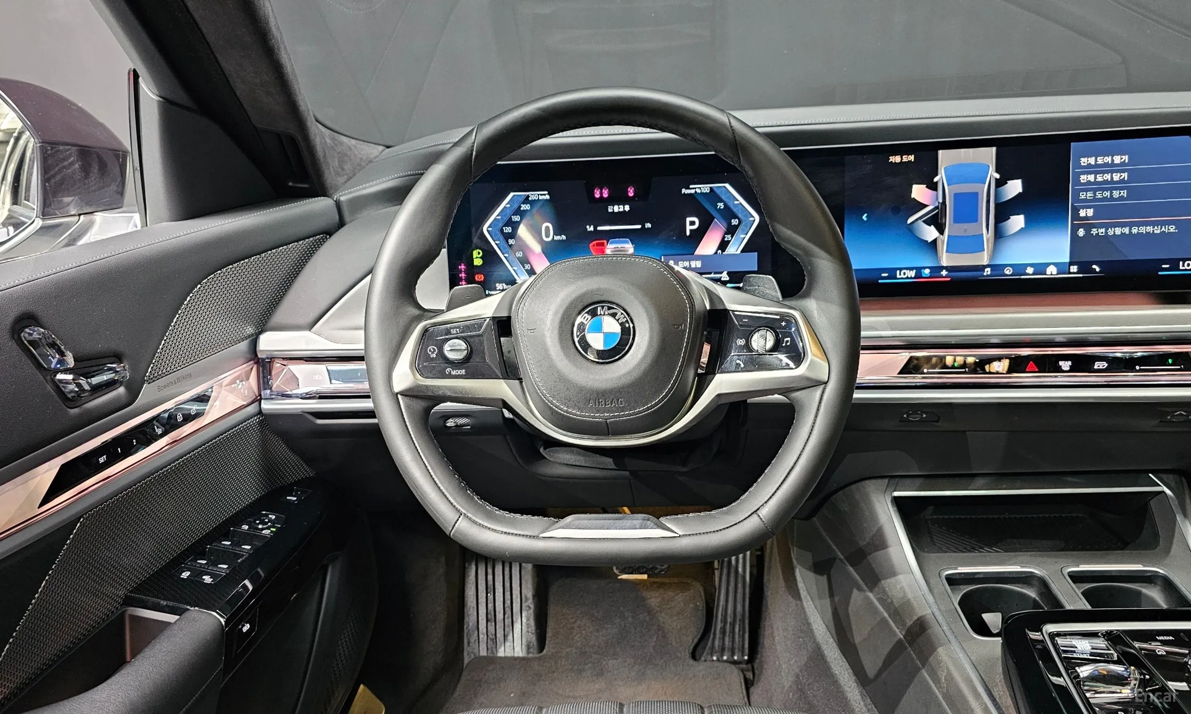 BMW 7 Series (G70) превью 12