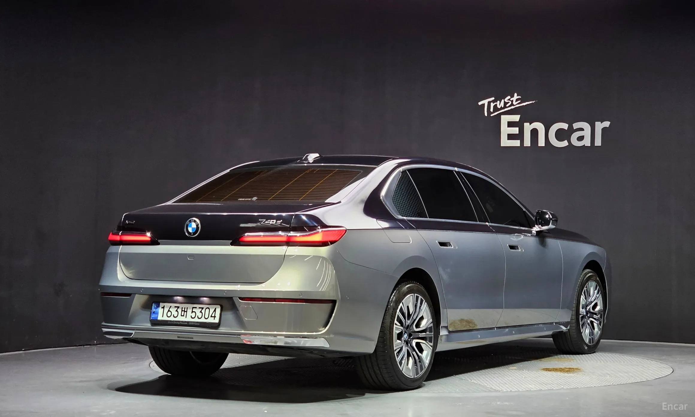 BMW 7 Series (G70)
