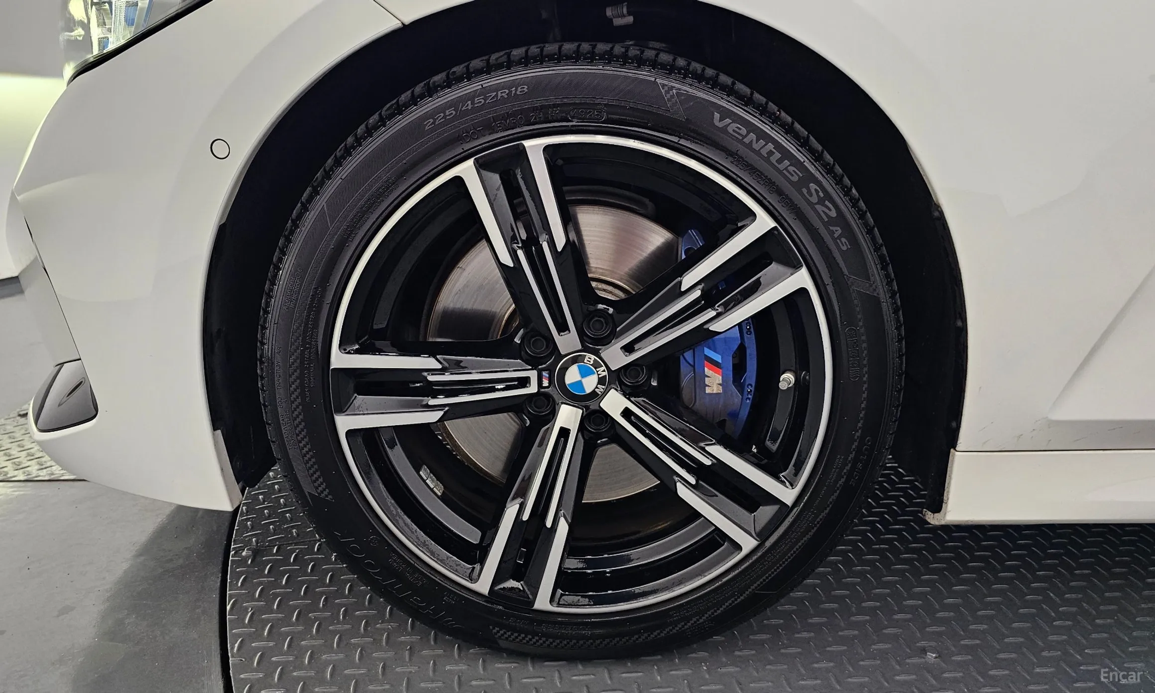 BMW 3 Series (G20) превью 5