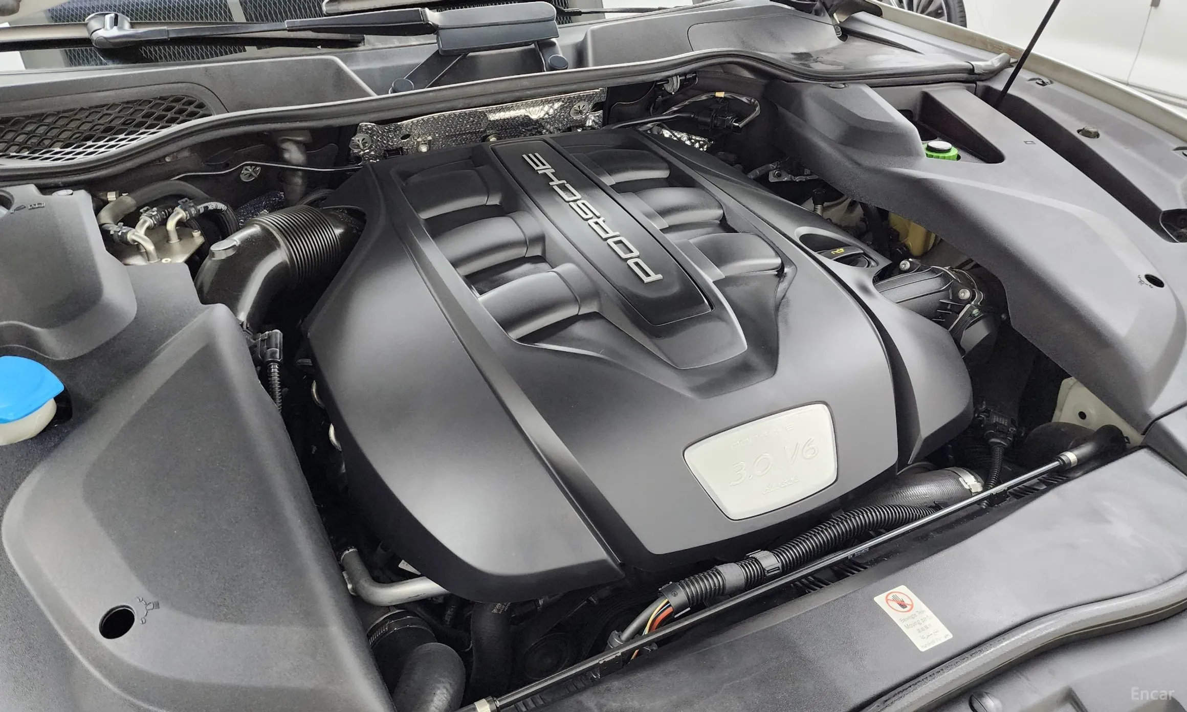 Porsche New Cayenne превью 6