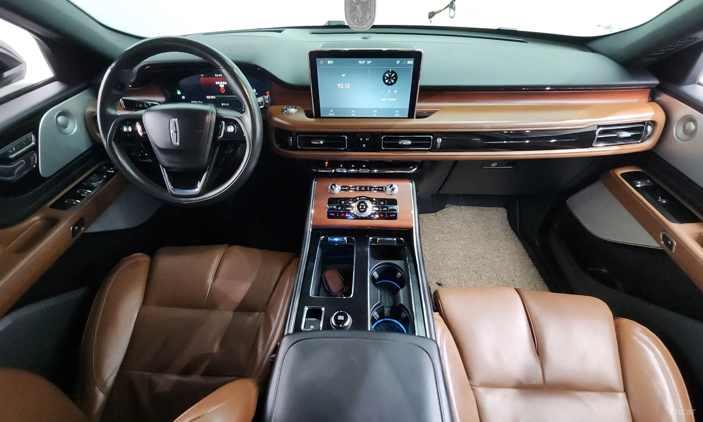 Lincoln Aviator 2nd Generation превью 7
