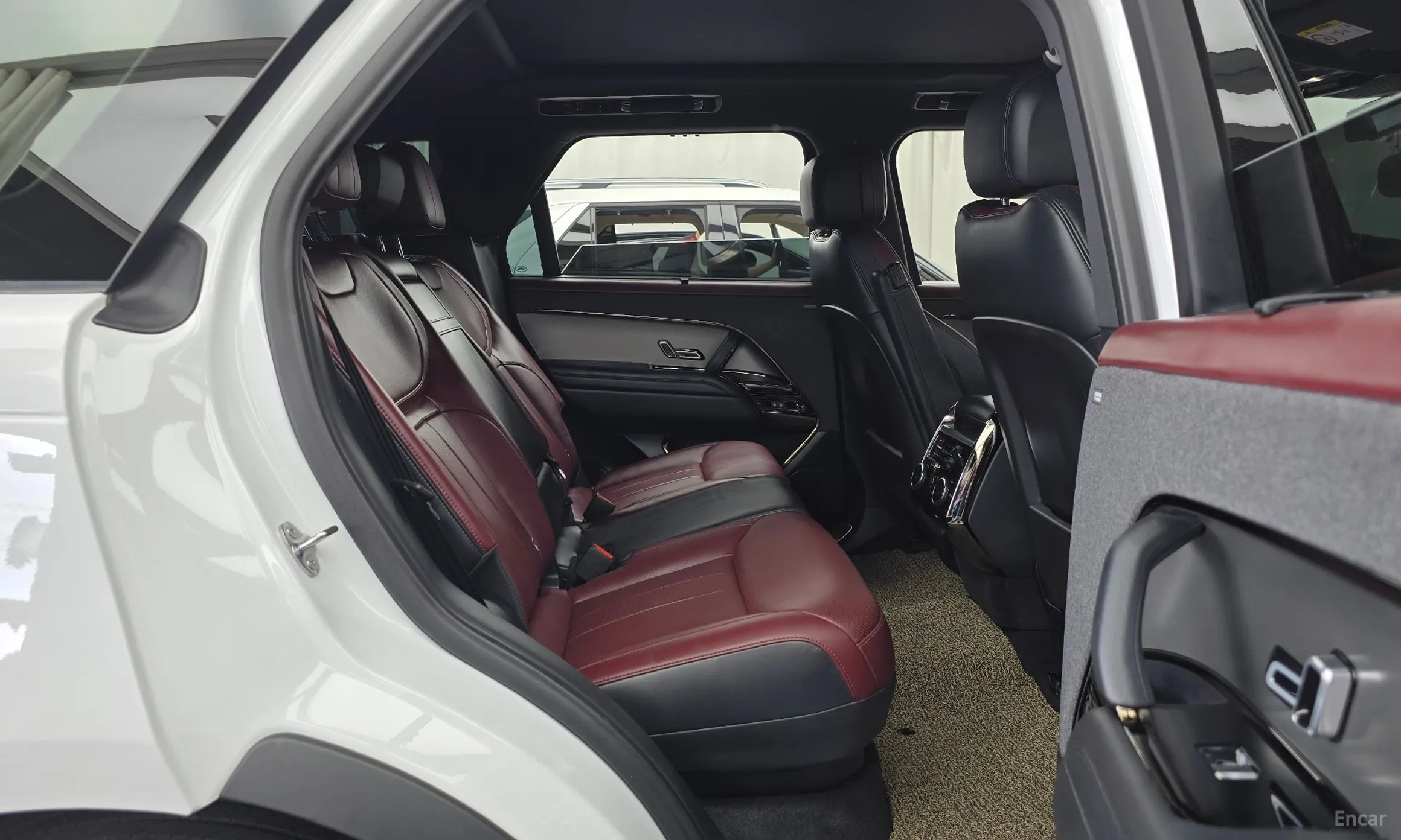 Land Rover Range Rover Sport 3rd Generation превью 12