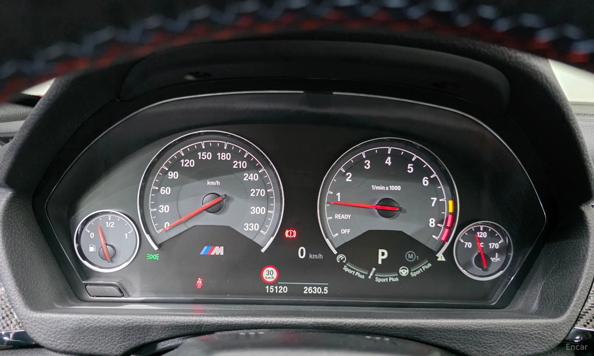 BMW M4 (F82) превью 8