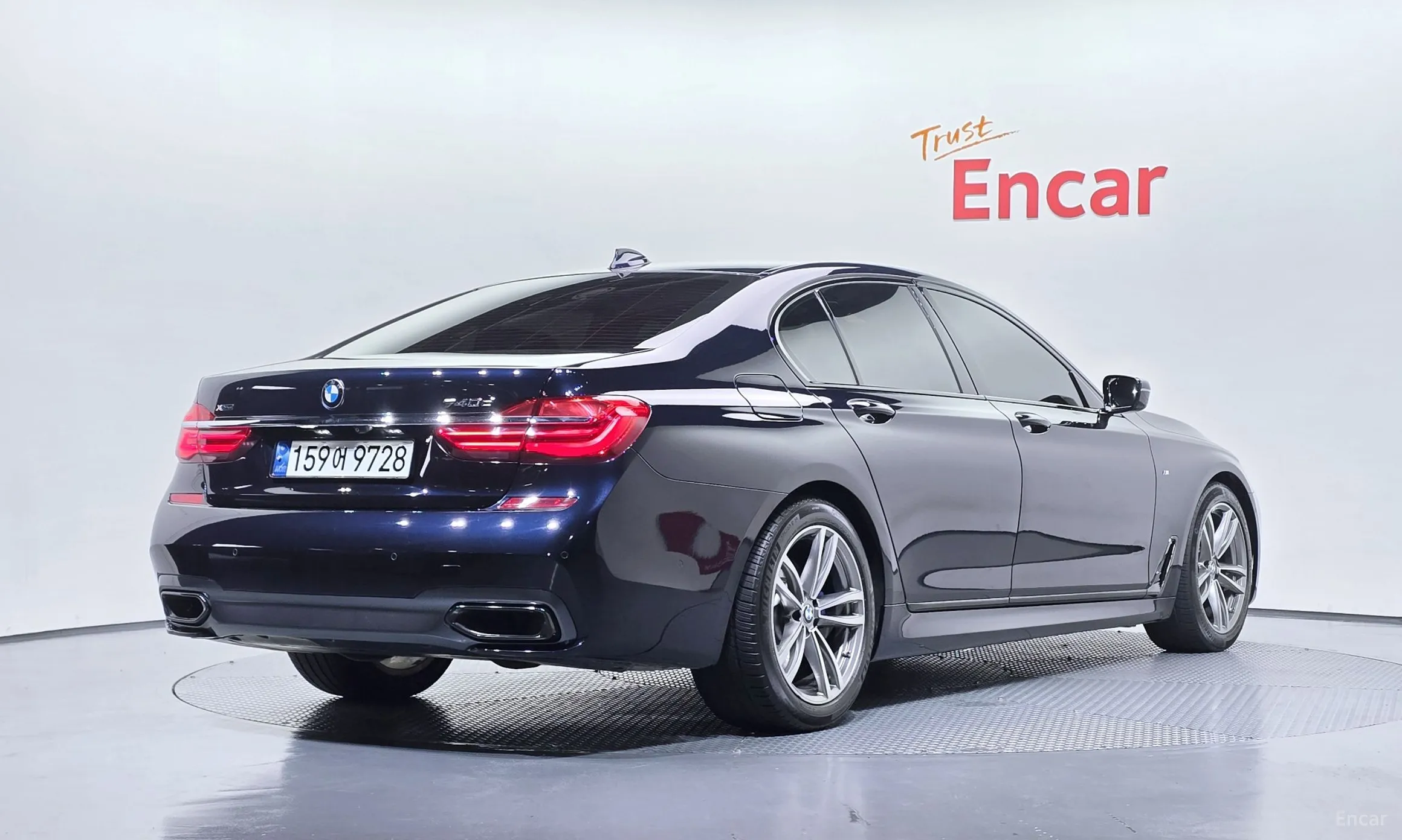 BMW 7 Series (G11)