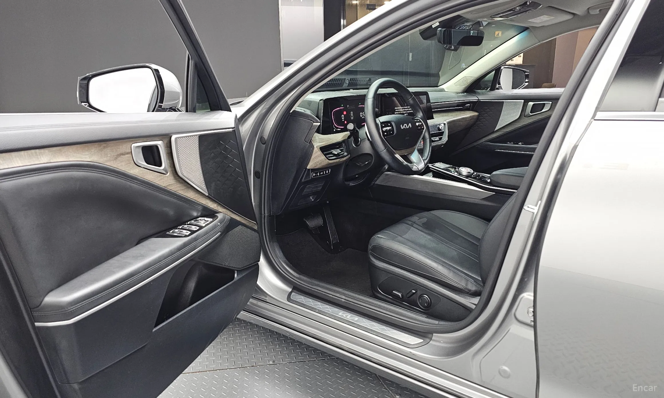 Kia K8 превью 10