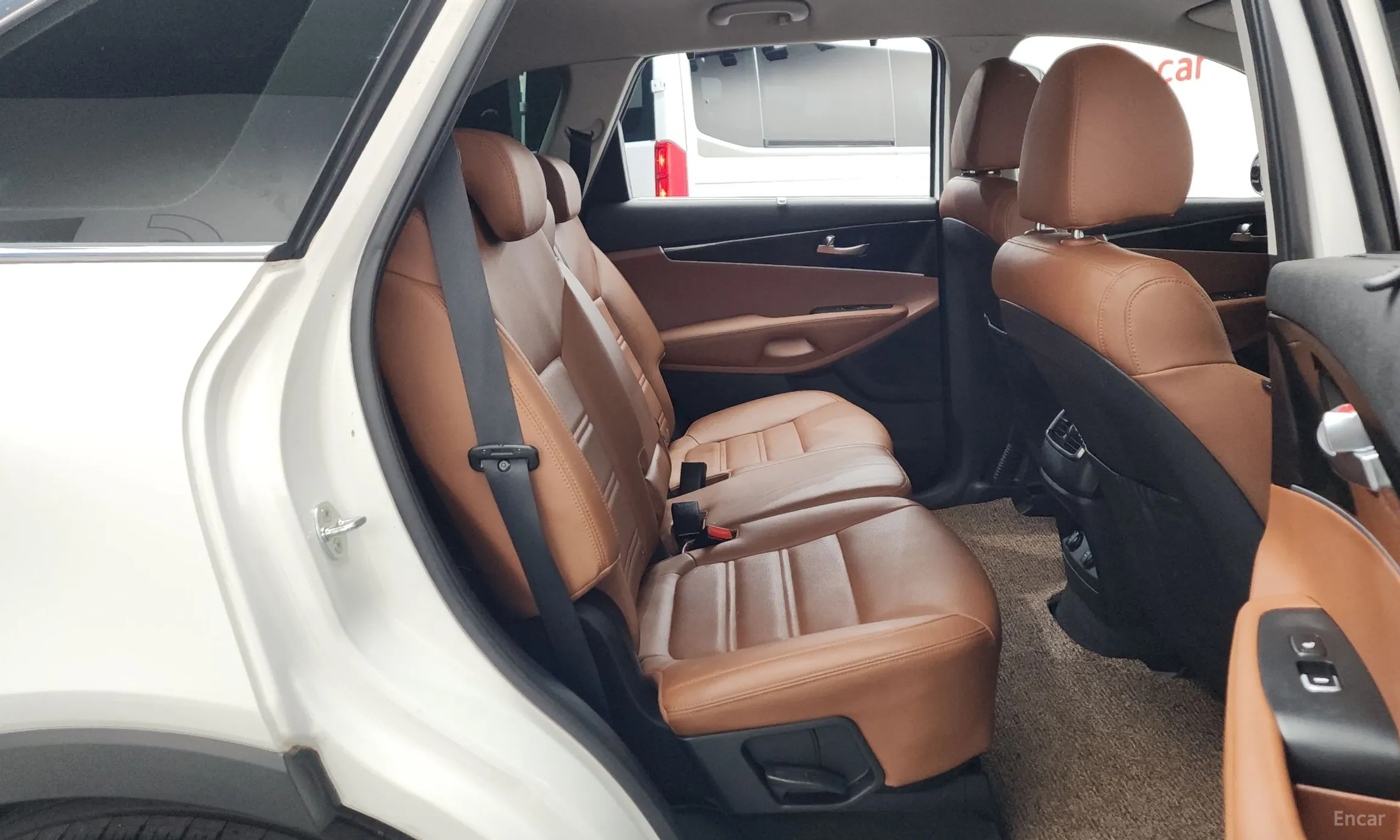 Kia Sorento превью 11