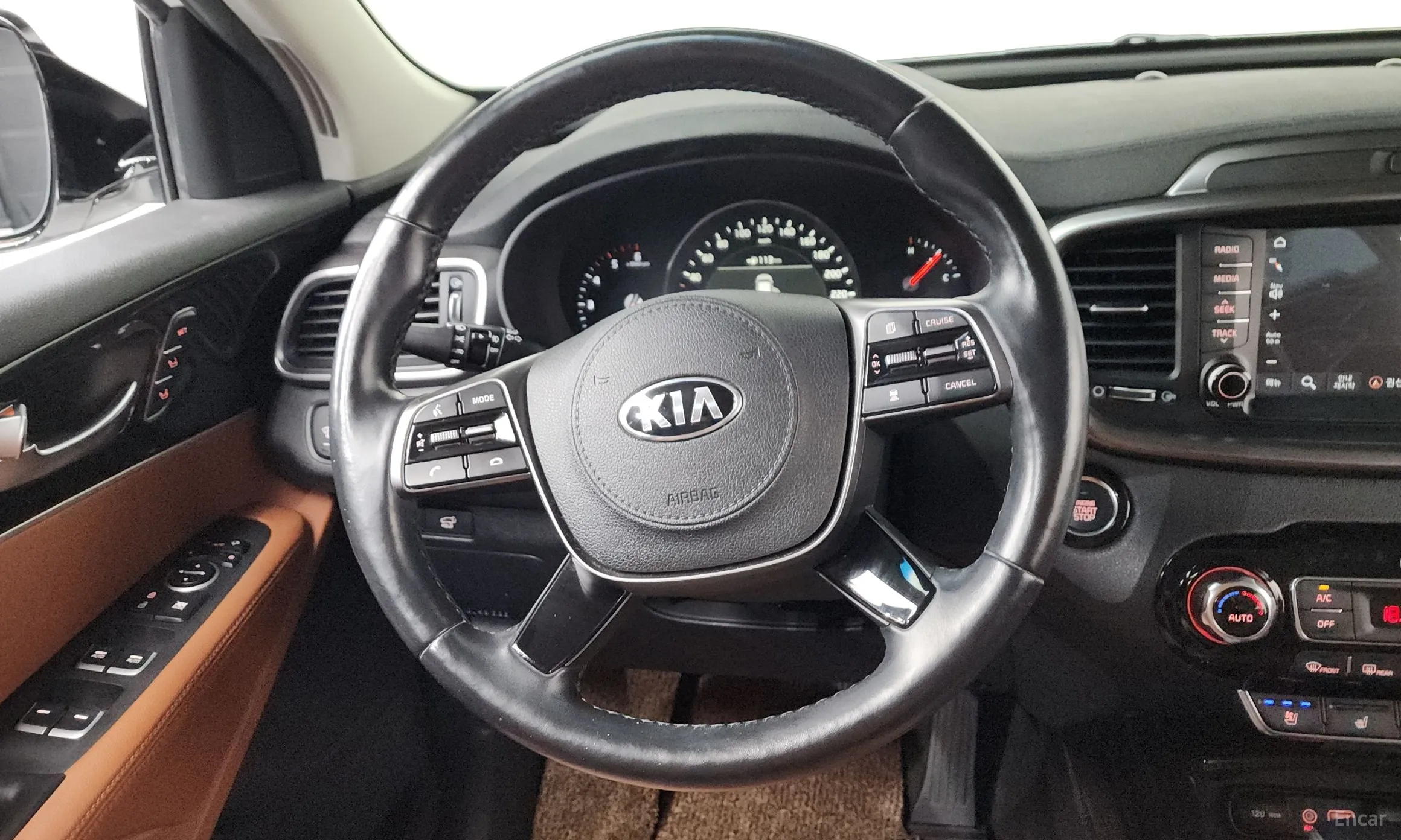 Kia Sorento превью 13
