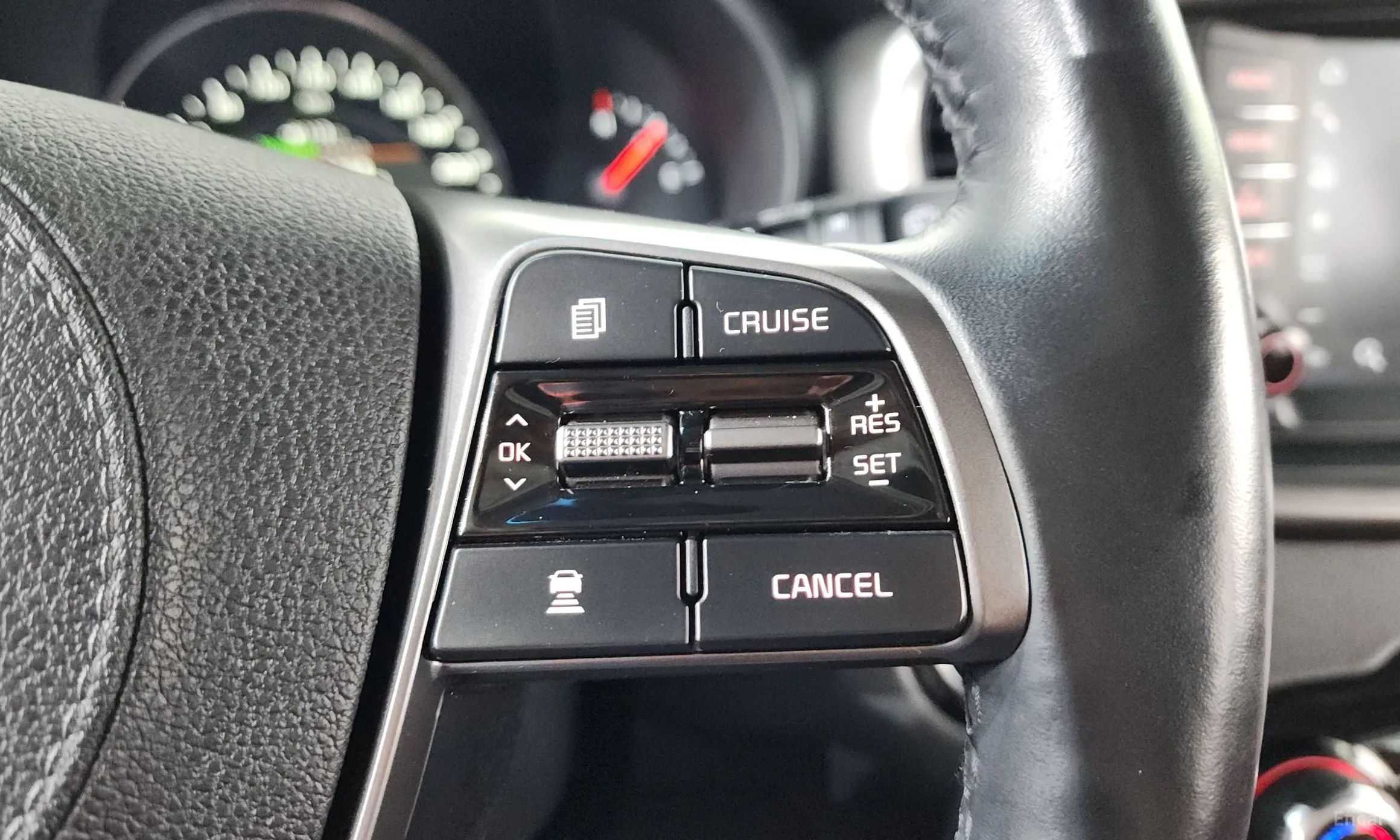 Kia Sorento превью 17