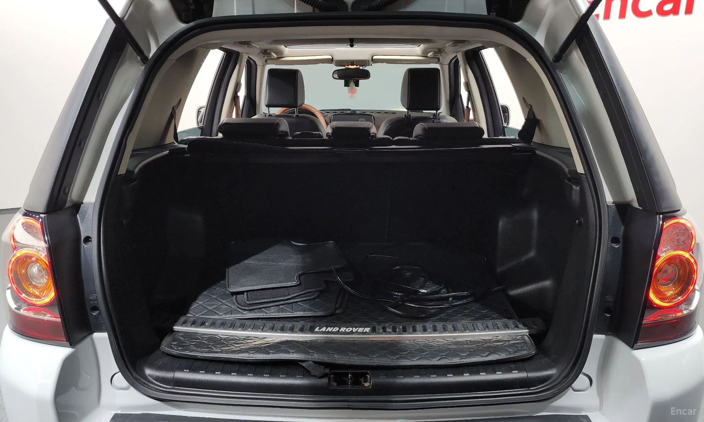 Land Rover Freelander 2 превью 20
