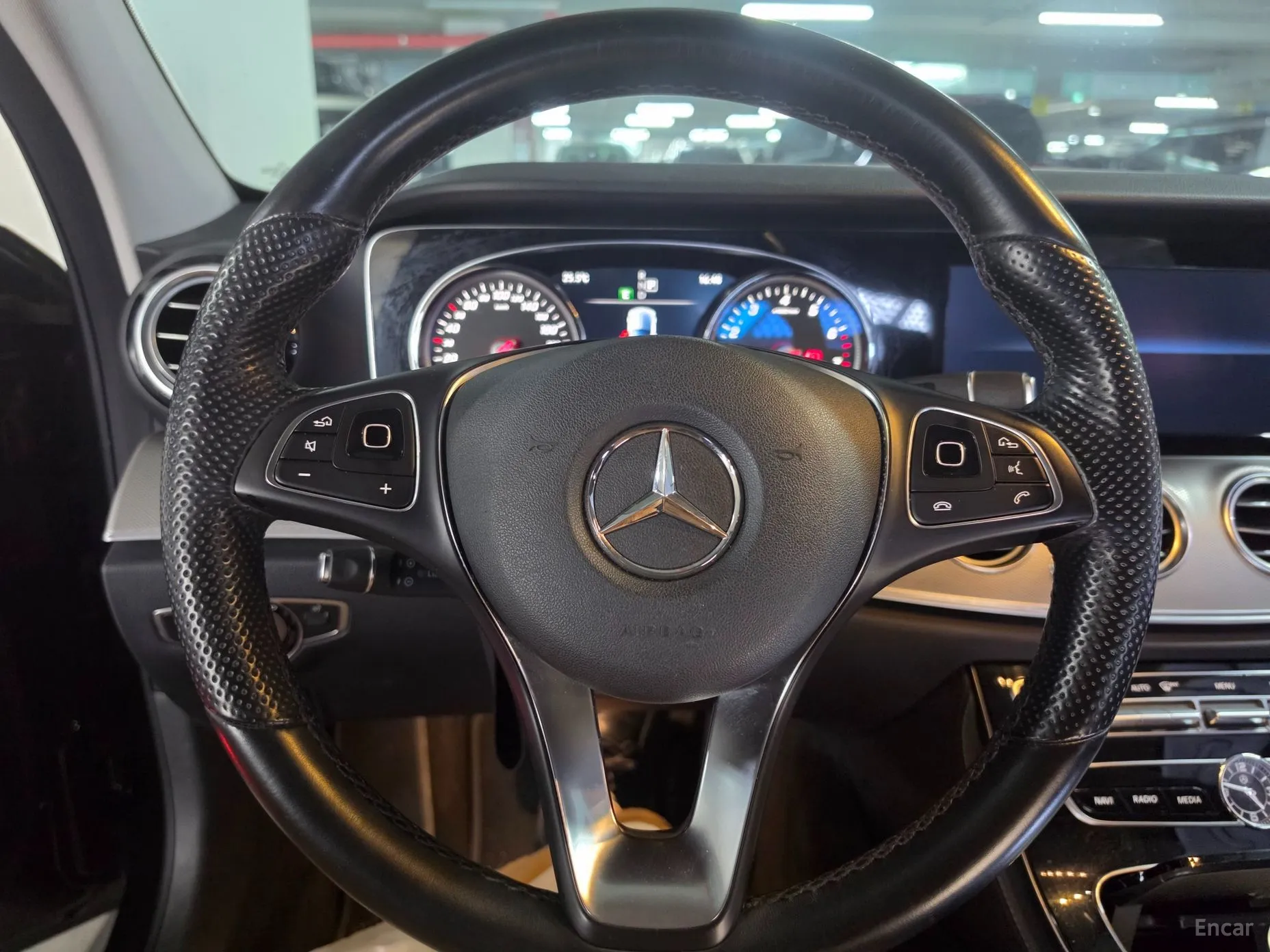 Mercedes Benz E-Class W212 превью 5
