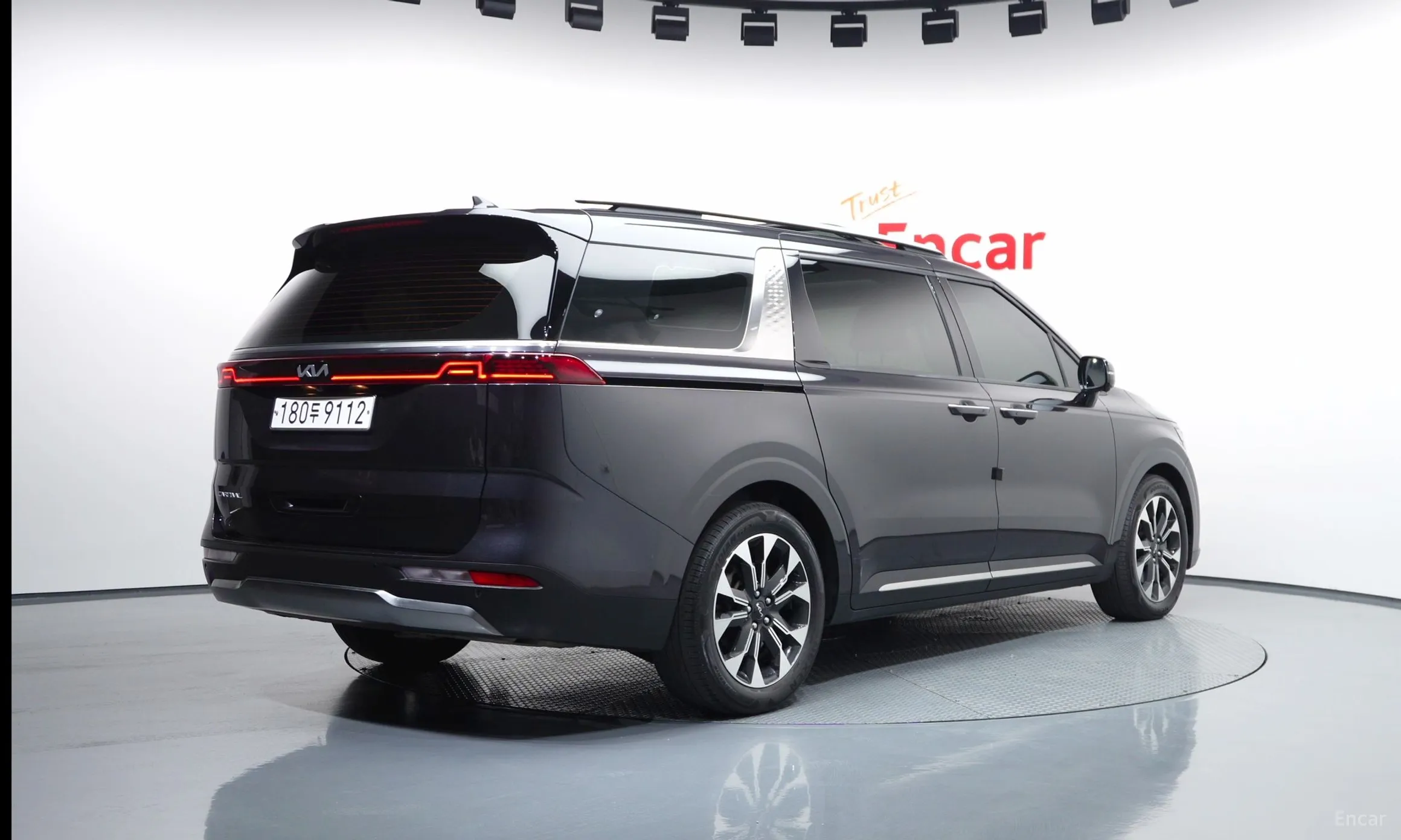 Kia Carnival Gen 4 превью 2