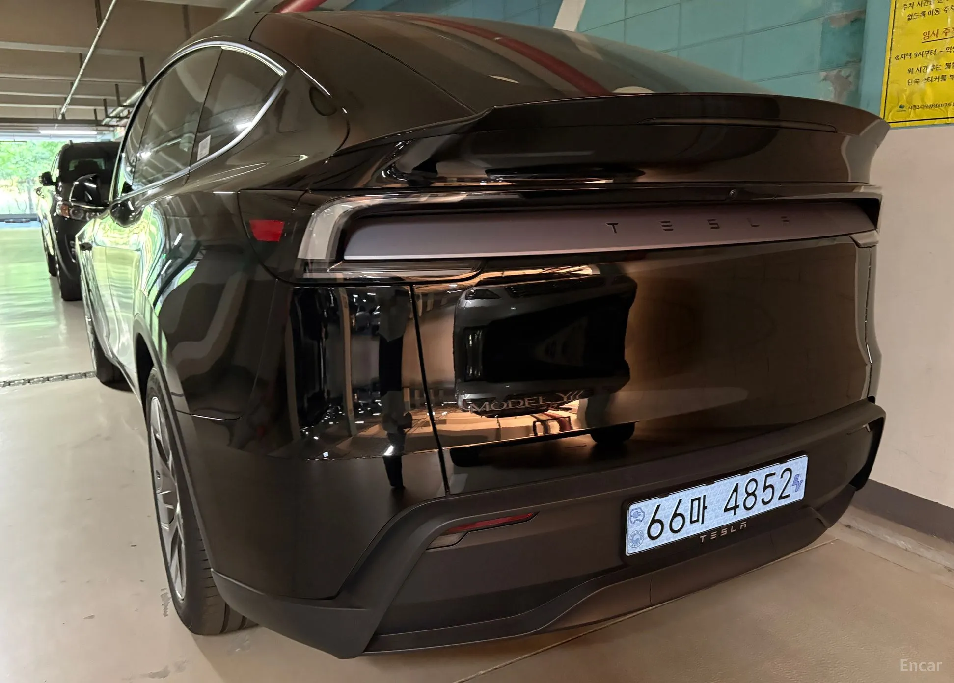 Tesla Model Y превью 7