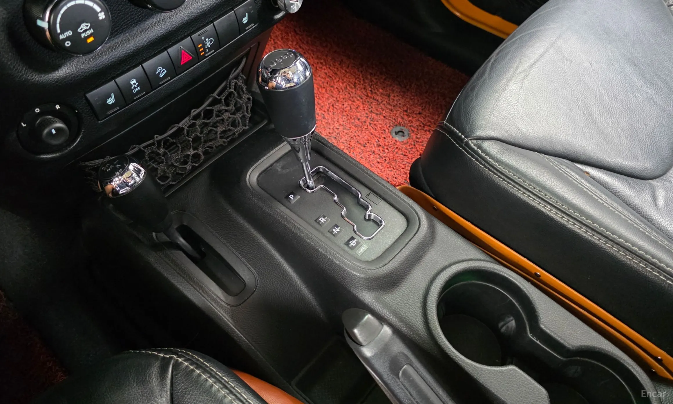 Jeep Wrangler (JK) превью 9