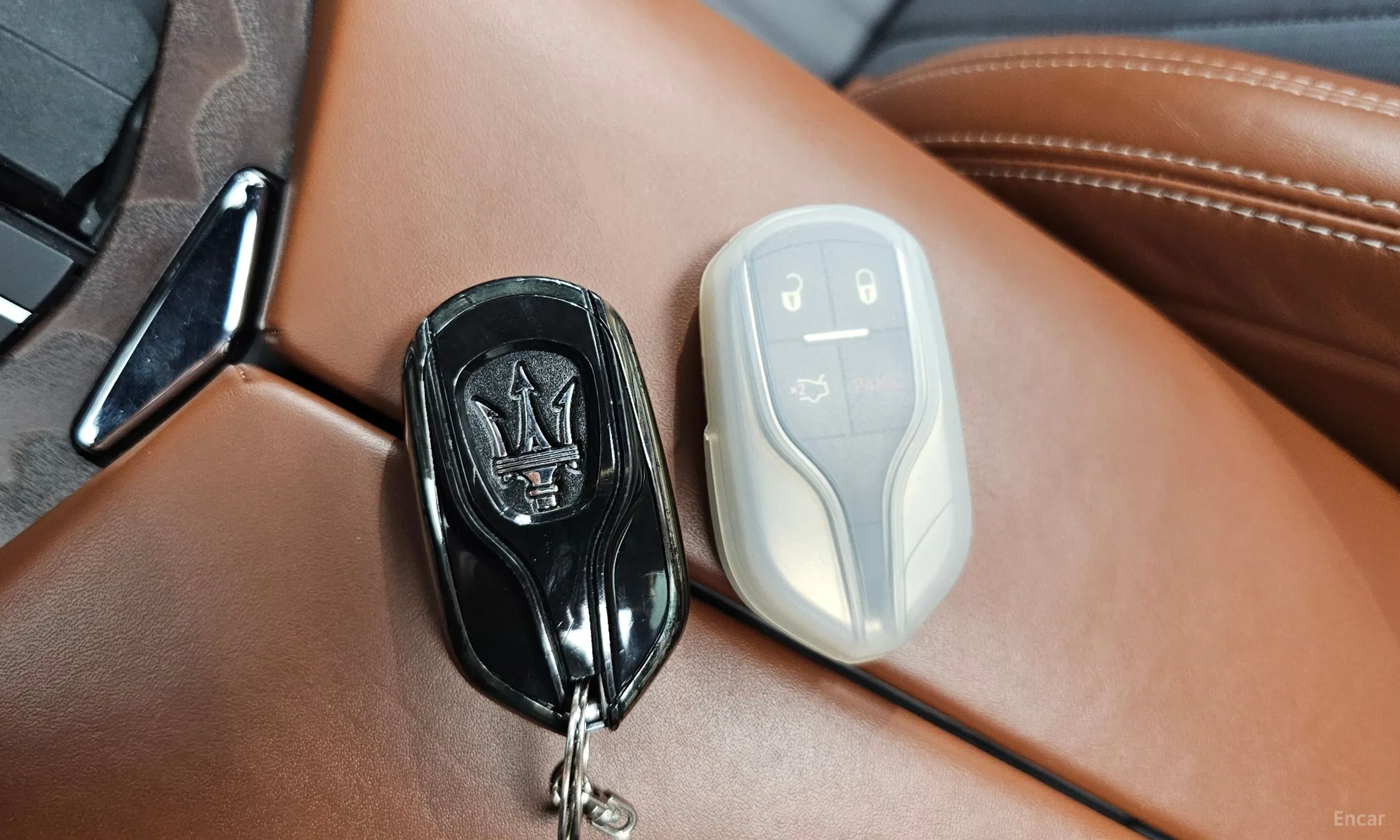 Maserati Levante превью 20
