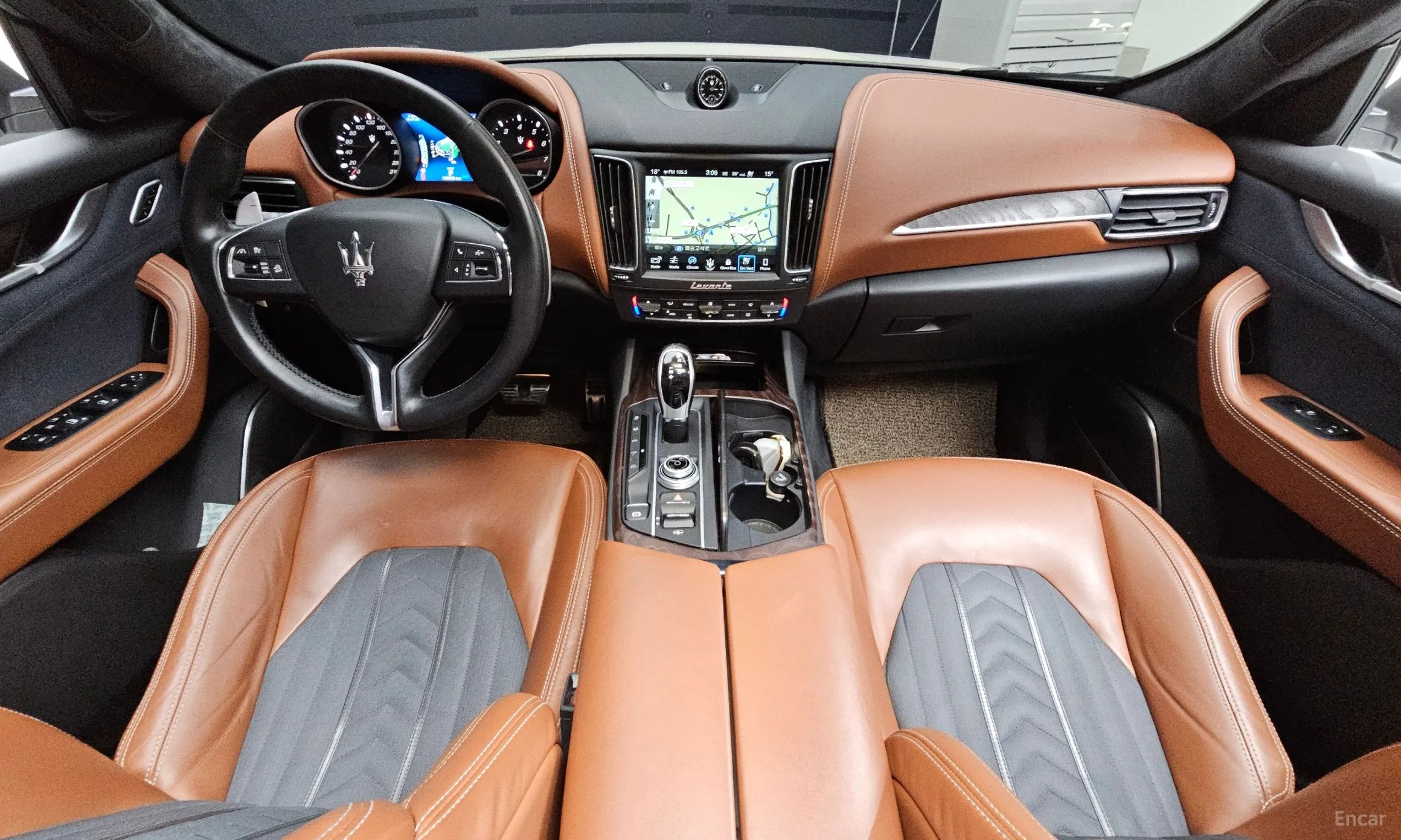 Maserati Levante превью 7