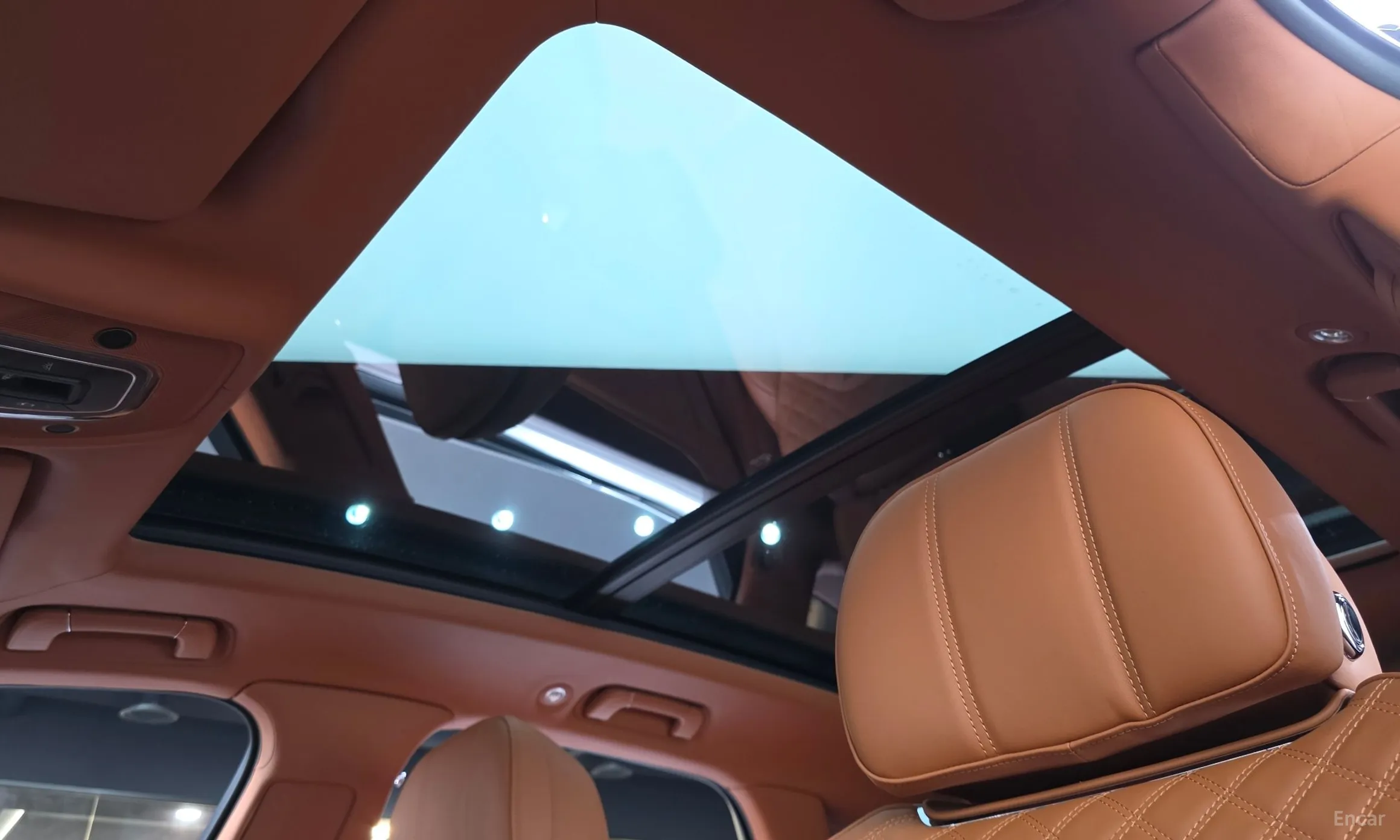 Bentley Bentayga превью 19
