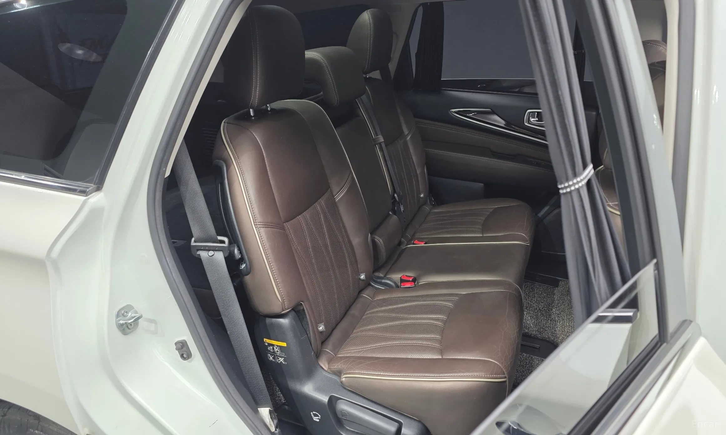Infiniti QX60 превью 11