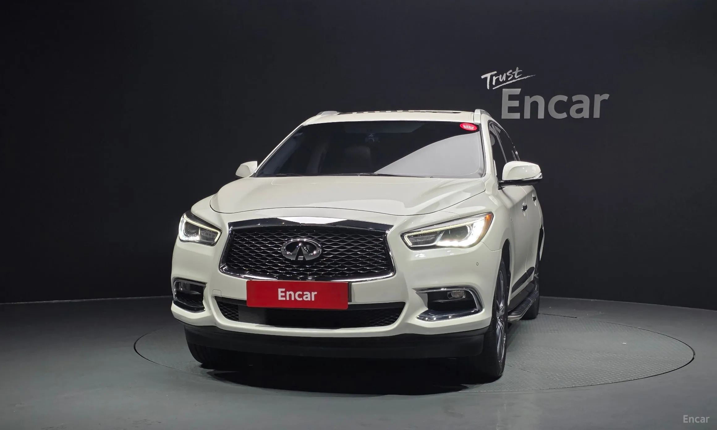 Infiniti QX60 превью 3