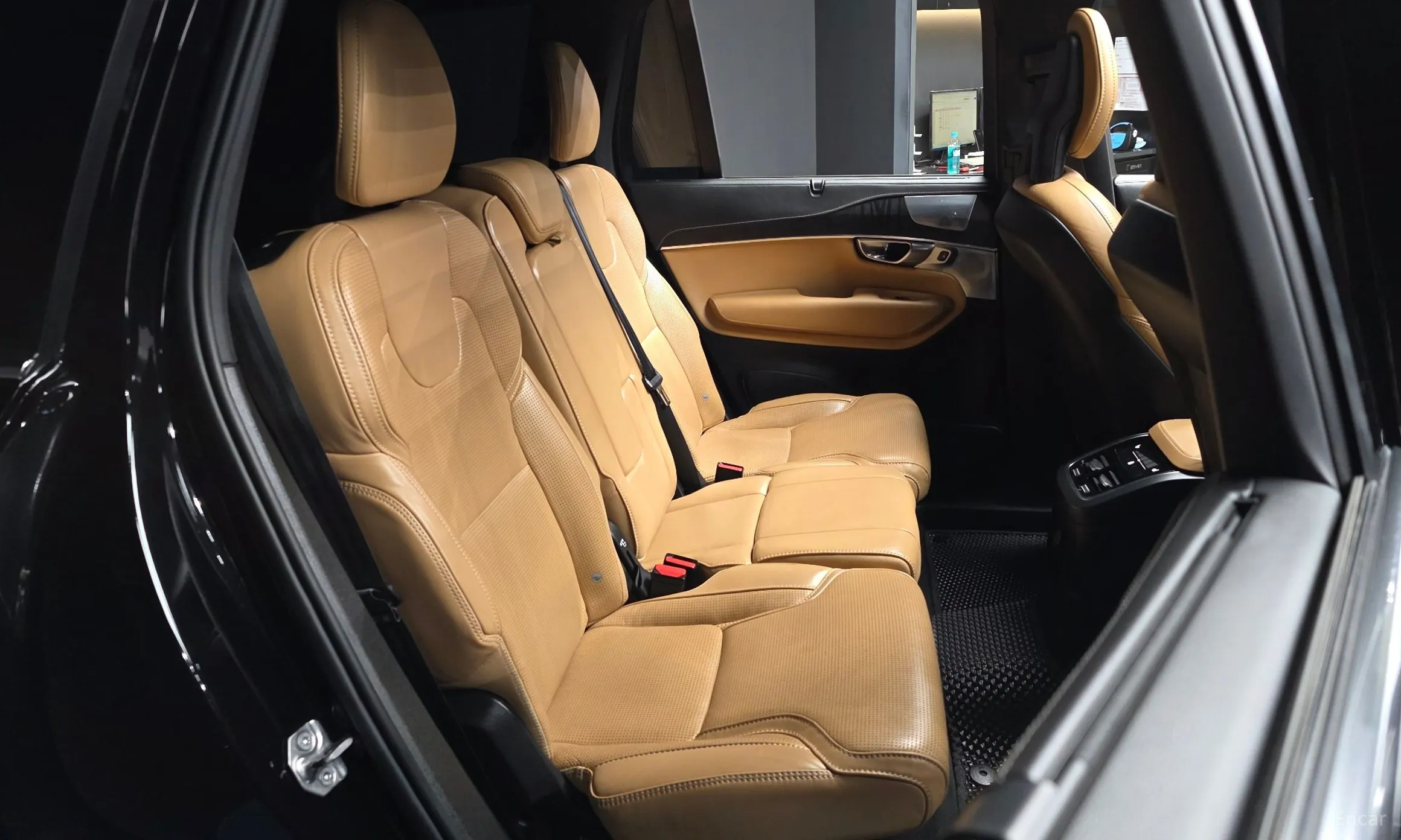 Volvo XC90 Gen 2 превью 12