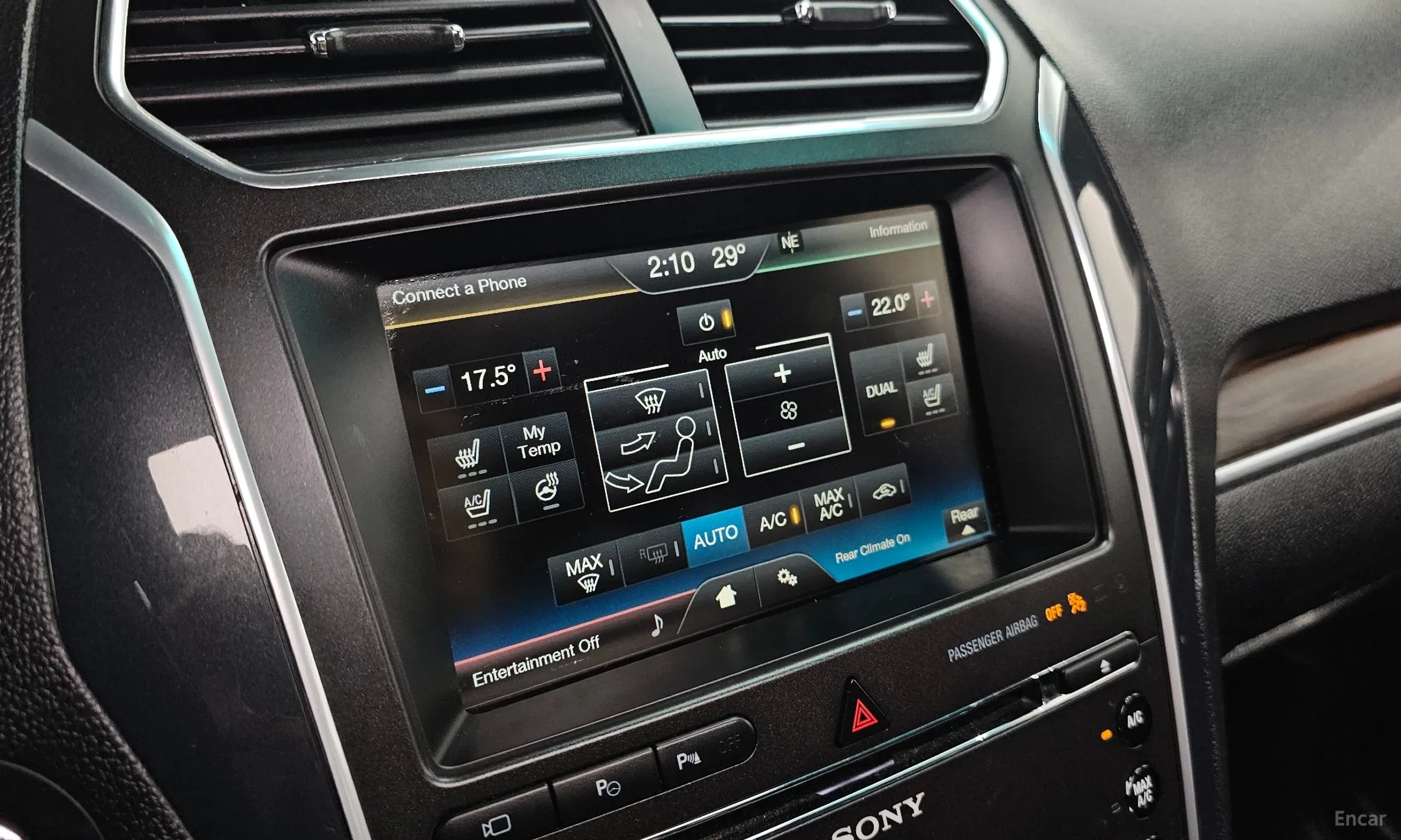 Ford Explorer превью 14