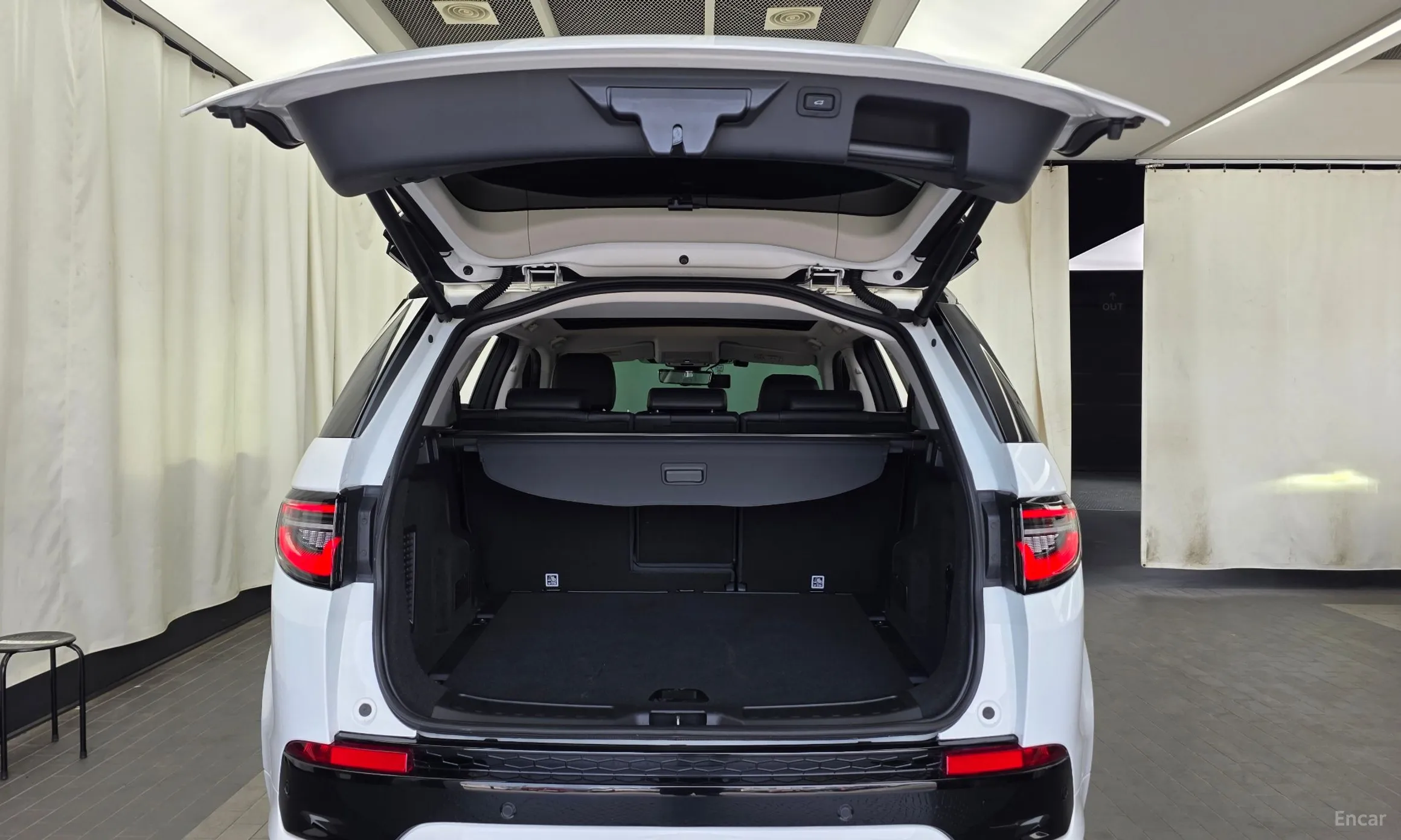 Land Rover Discovery Sports превью 20
