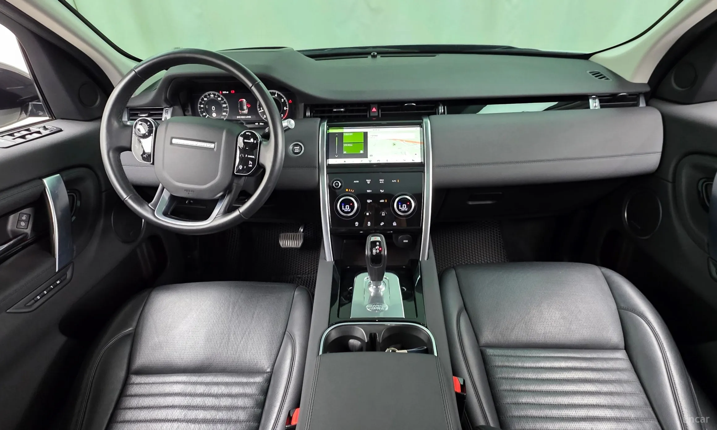 Land Rover Discovery Sports превью 7