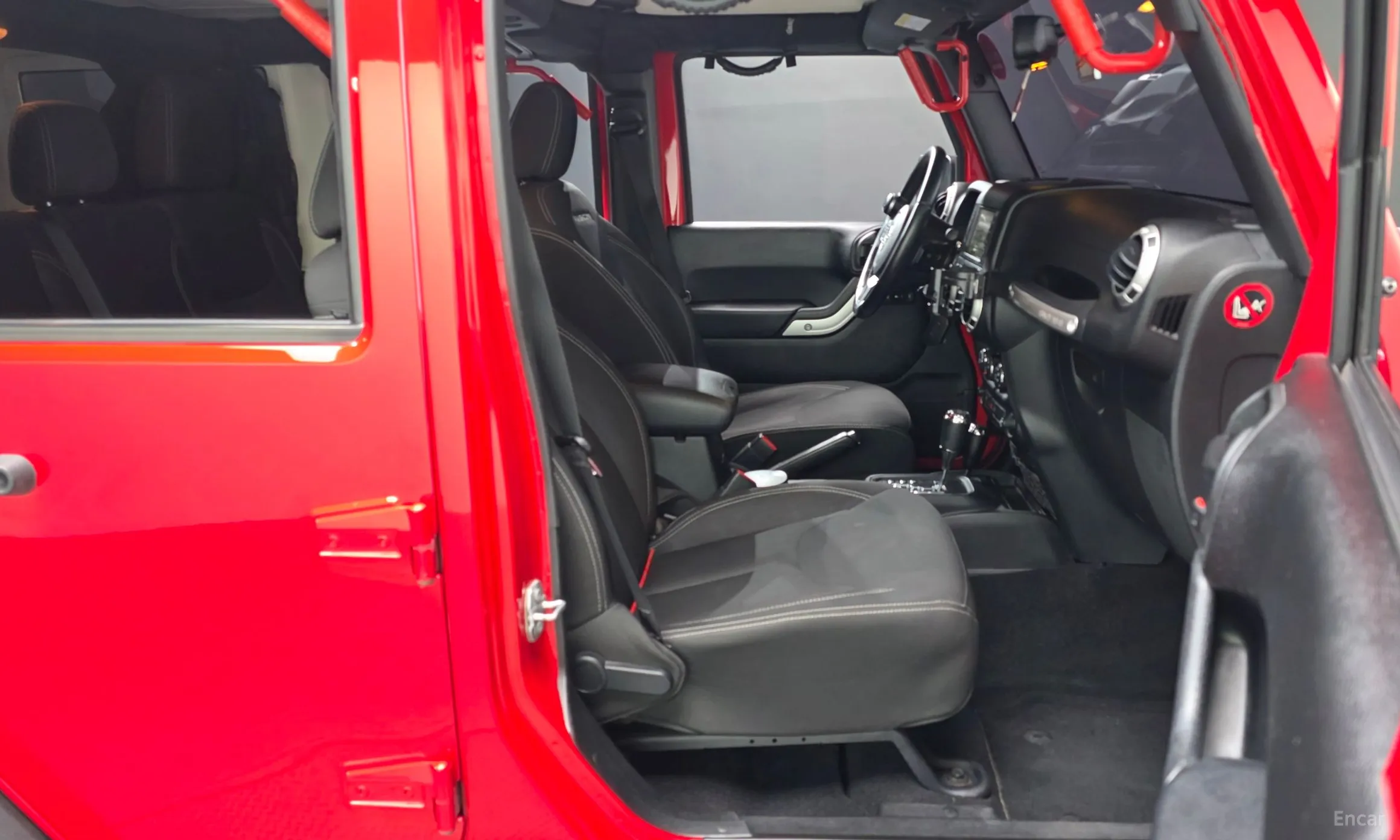 Jeep Wrangler (JK) превью 11
