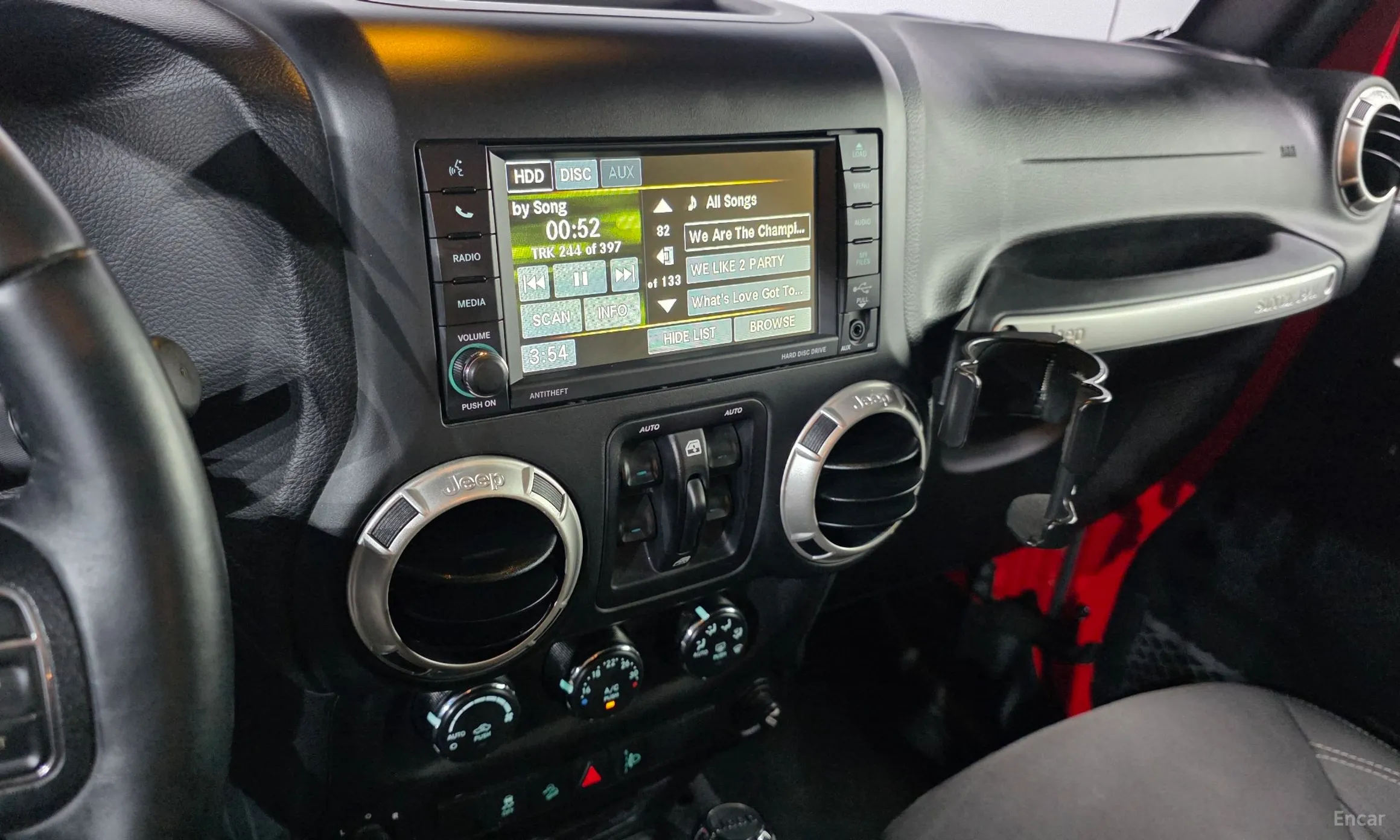 Jeep Wrangler (JK) превью 14