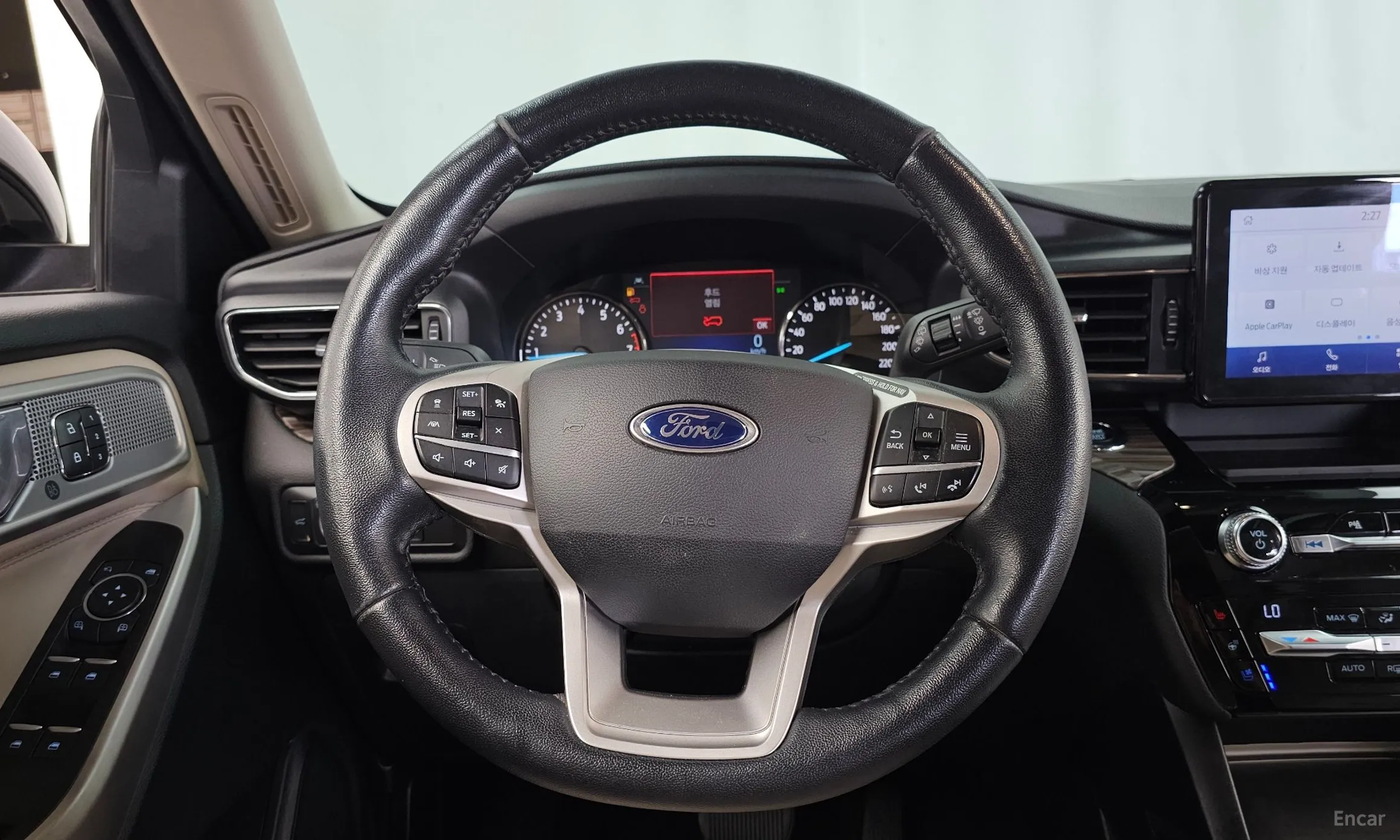 Ford Explorer 6th Generation превью 13