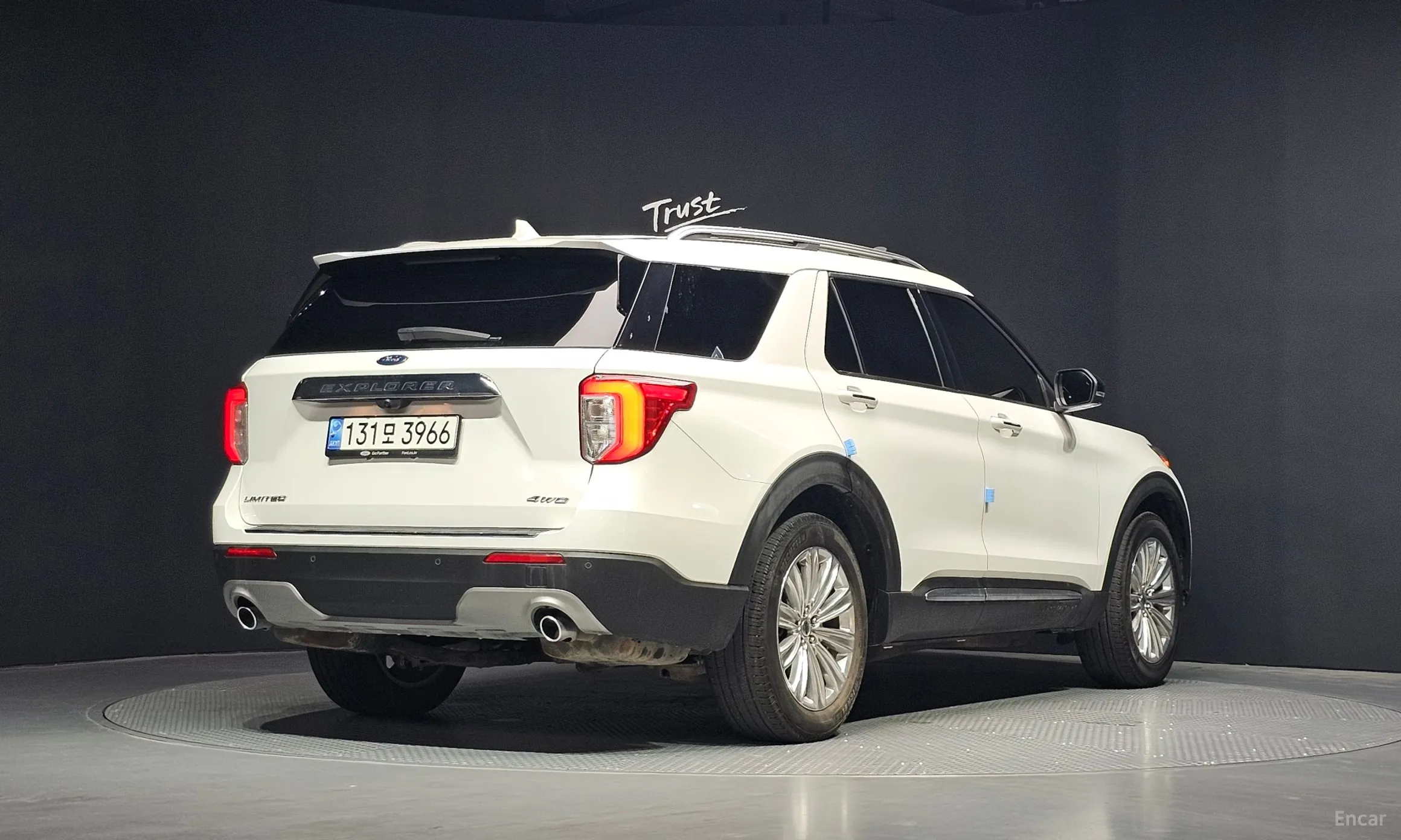 Ford Explorer 6th Generation превью 2