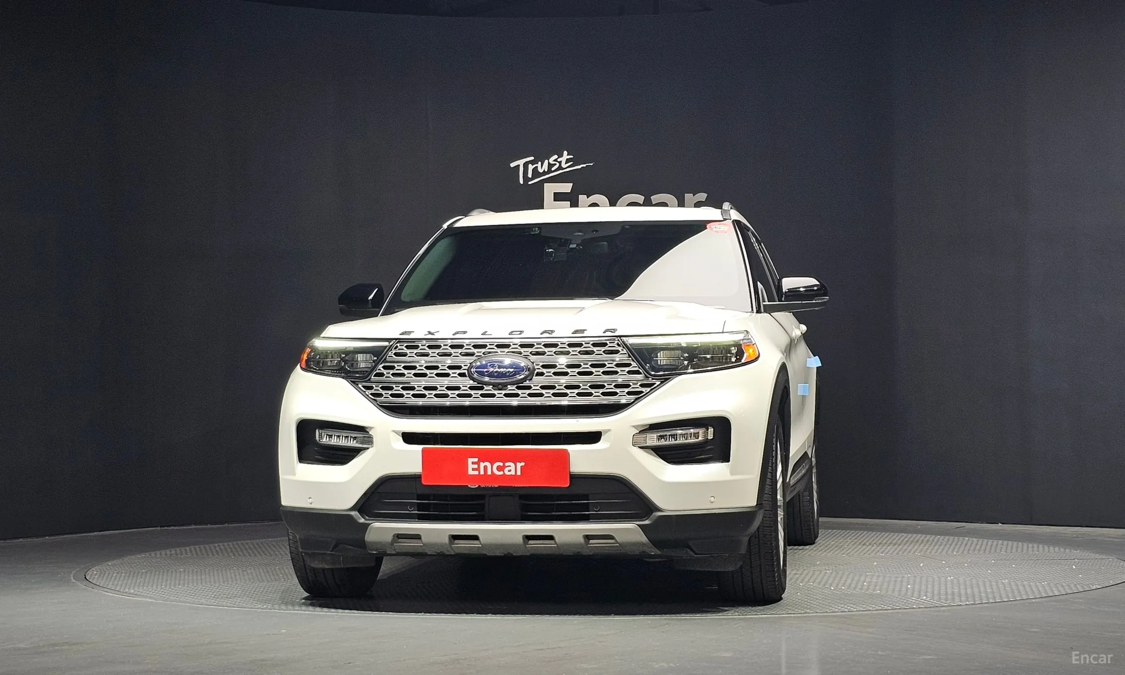 Ford Explorer 6th Generation превью 3