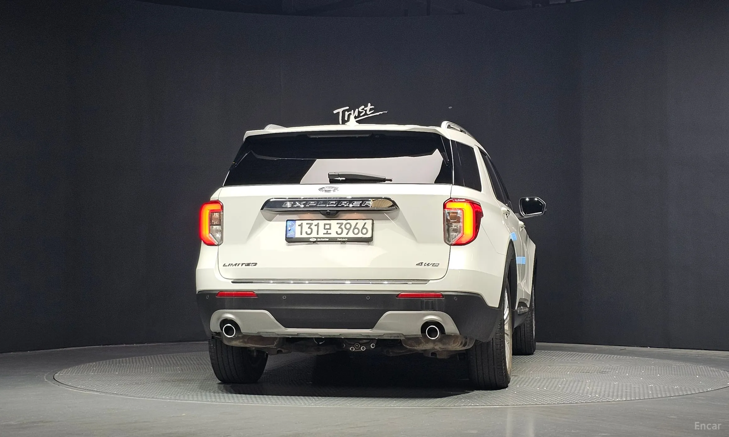 Ford Explorer 6th Generation превью 4