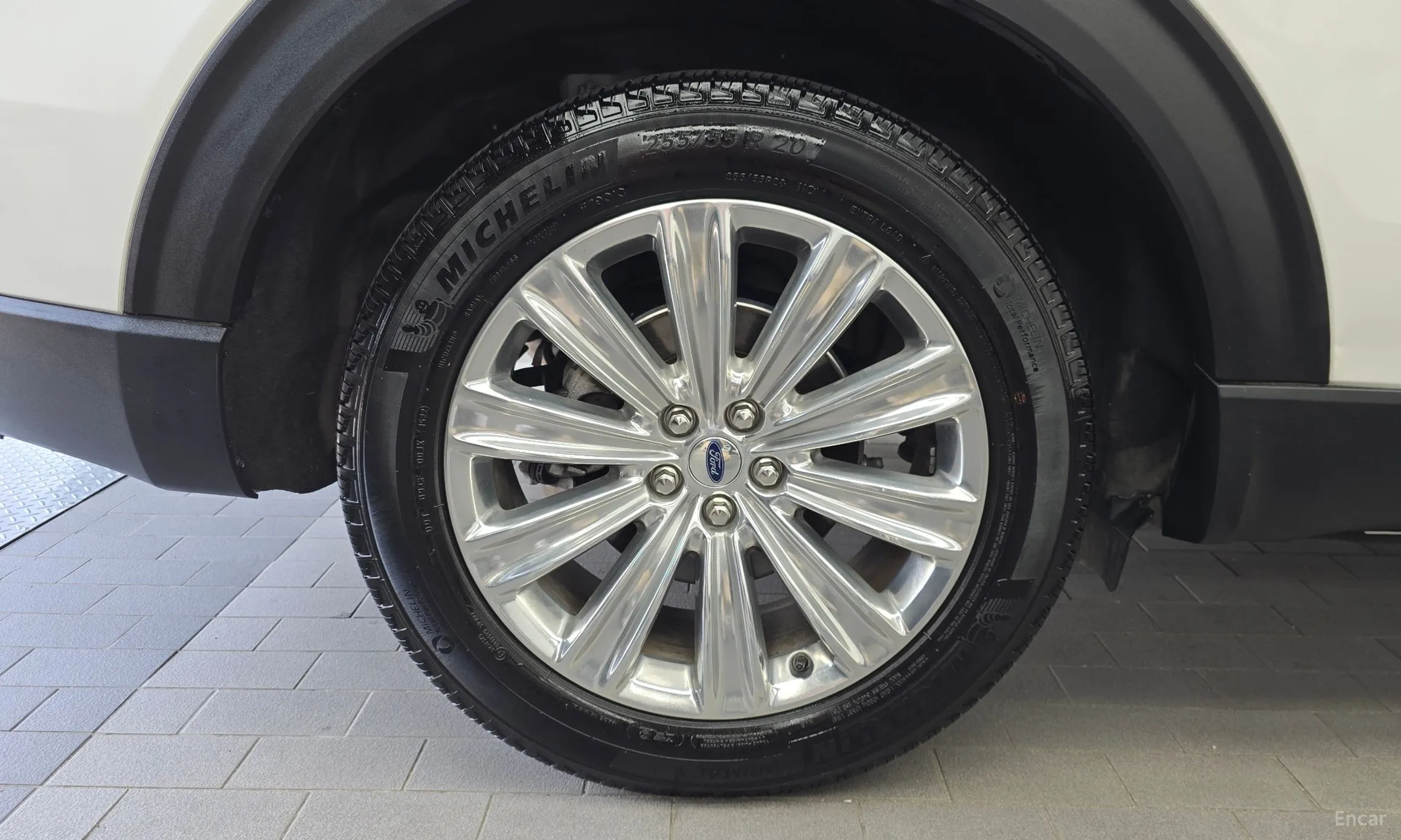 Ford Explorer 6th Generation превью 5