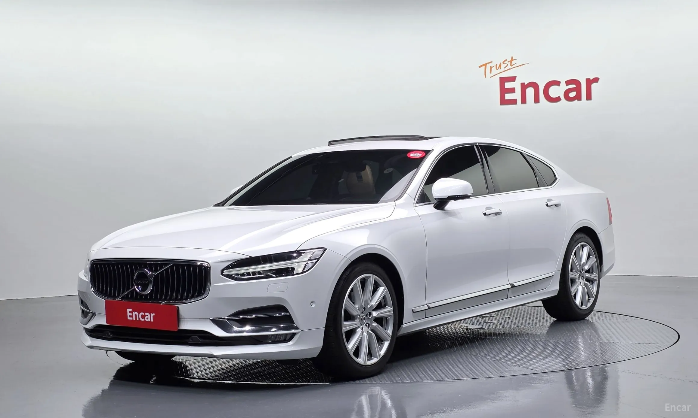 Volvo S90