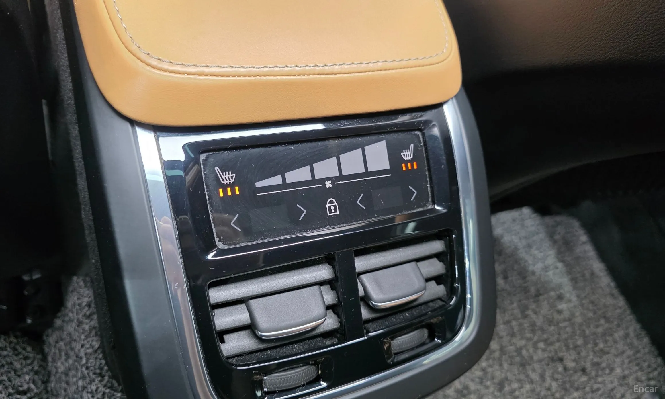 Volvo S90 превью 17