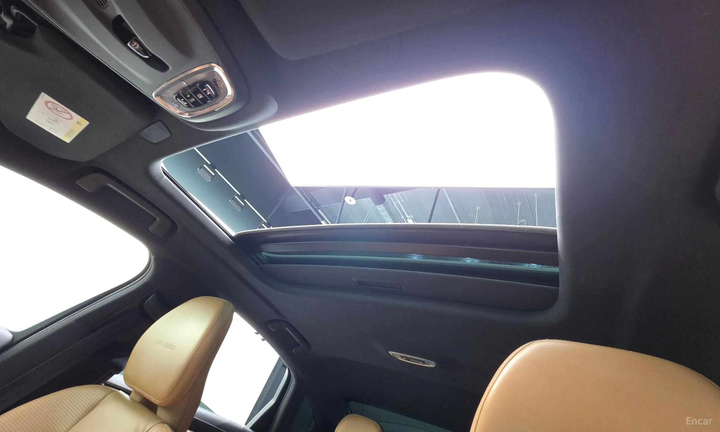 Volvo S90 превью 19