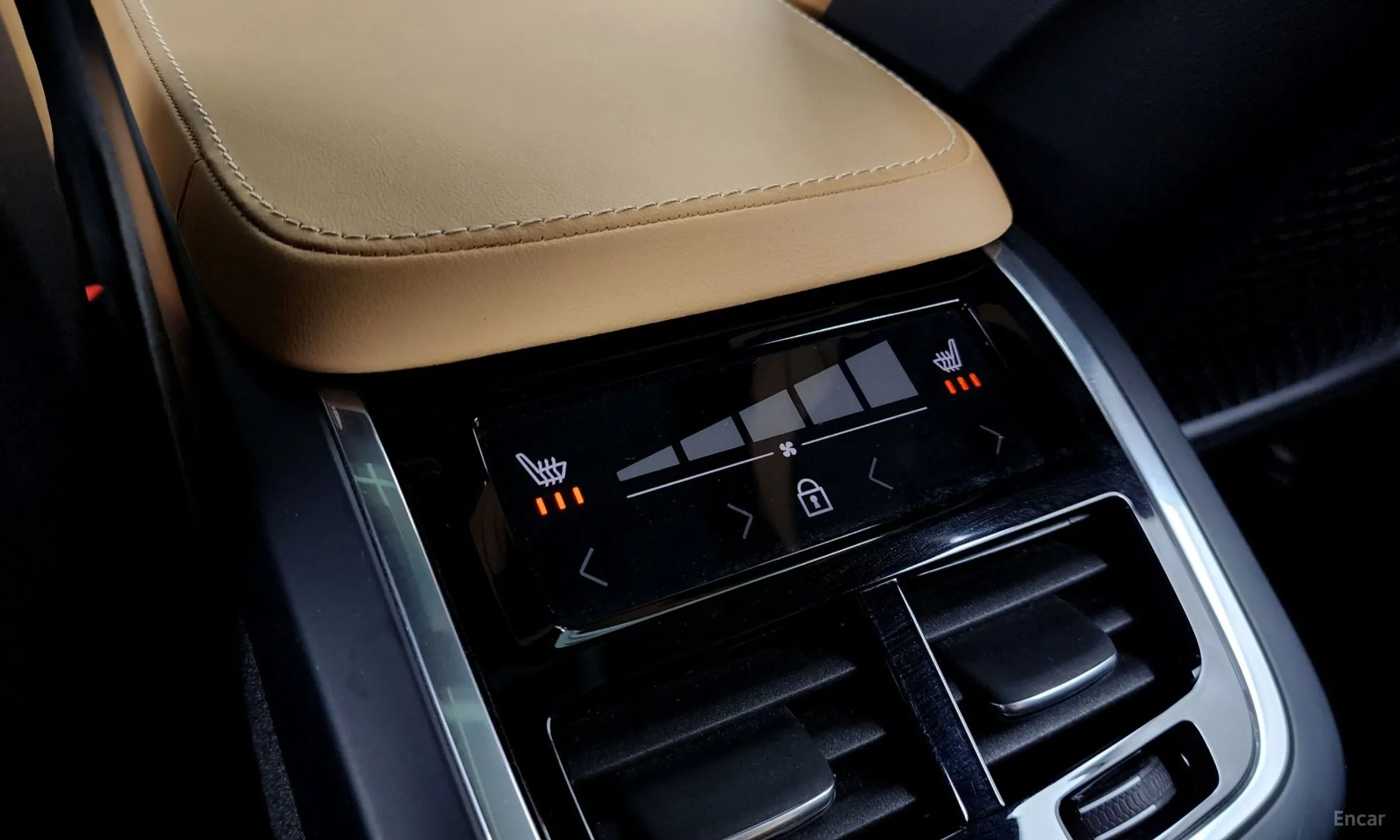 Volvo XC90 Gen 2 превью 17