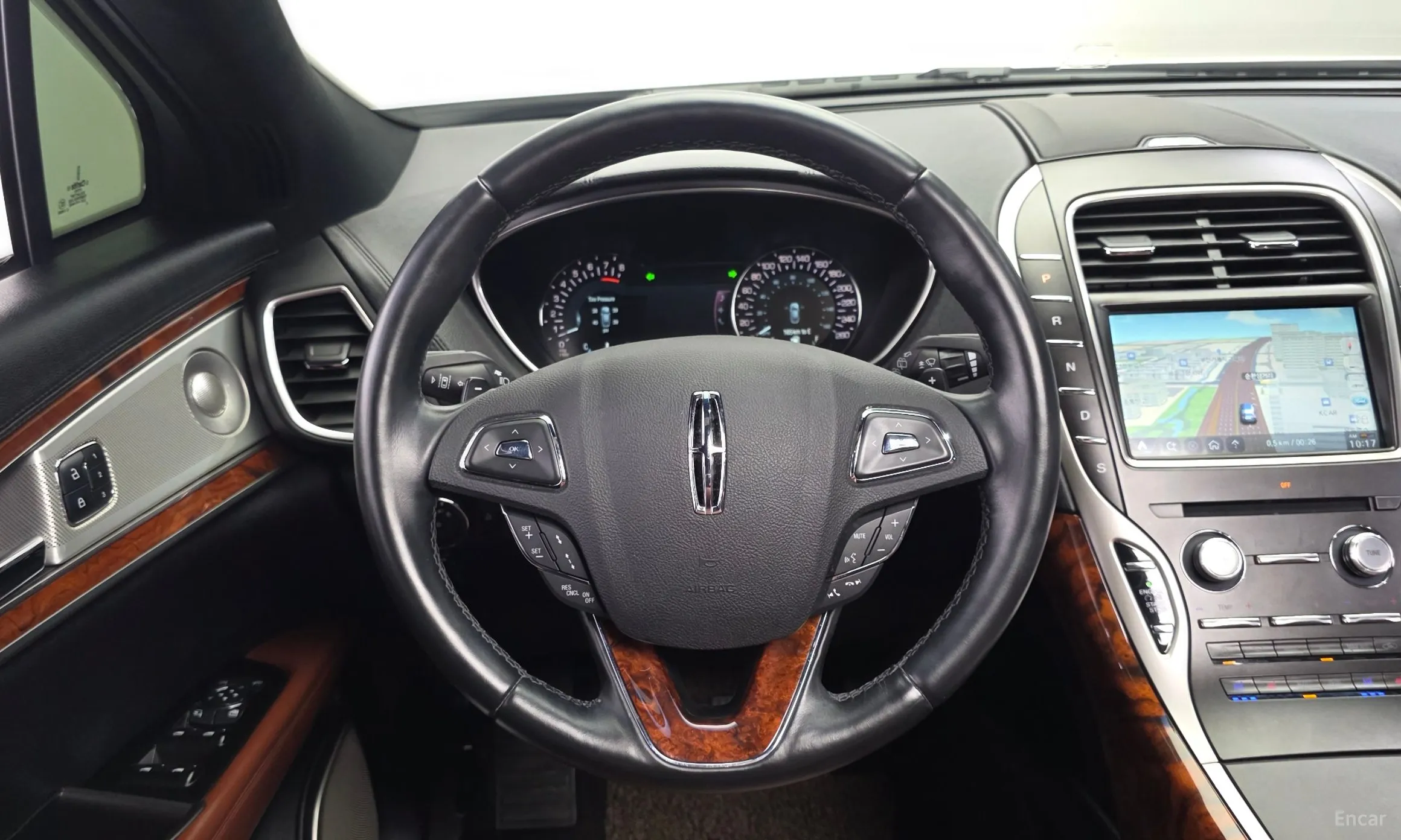 Lincoln MKX 2nd Generation превью 13