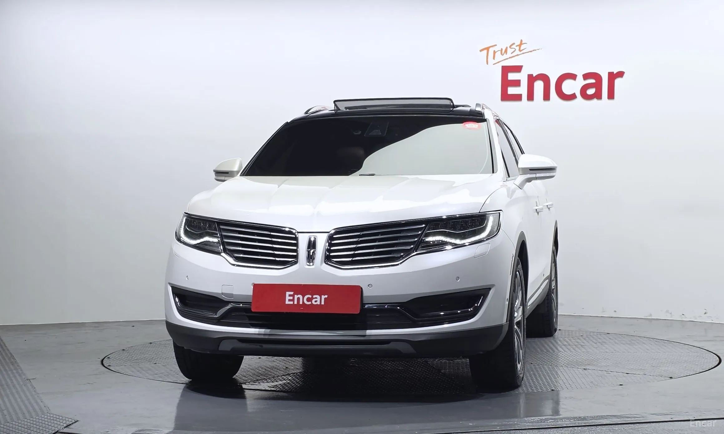 Lincoln MKX 2nd Generation превью 3