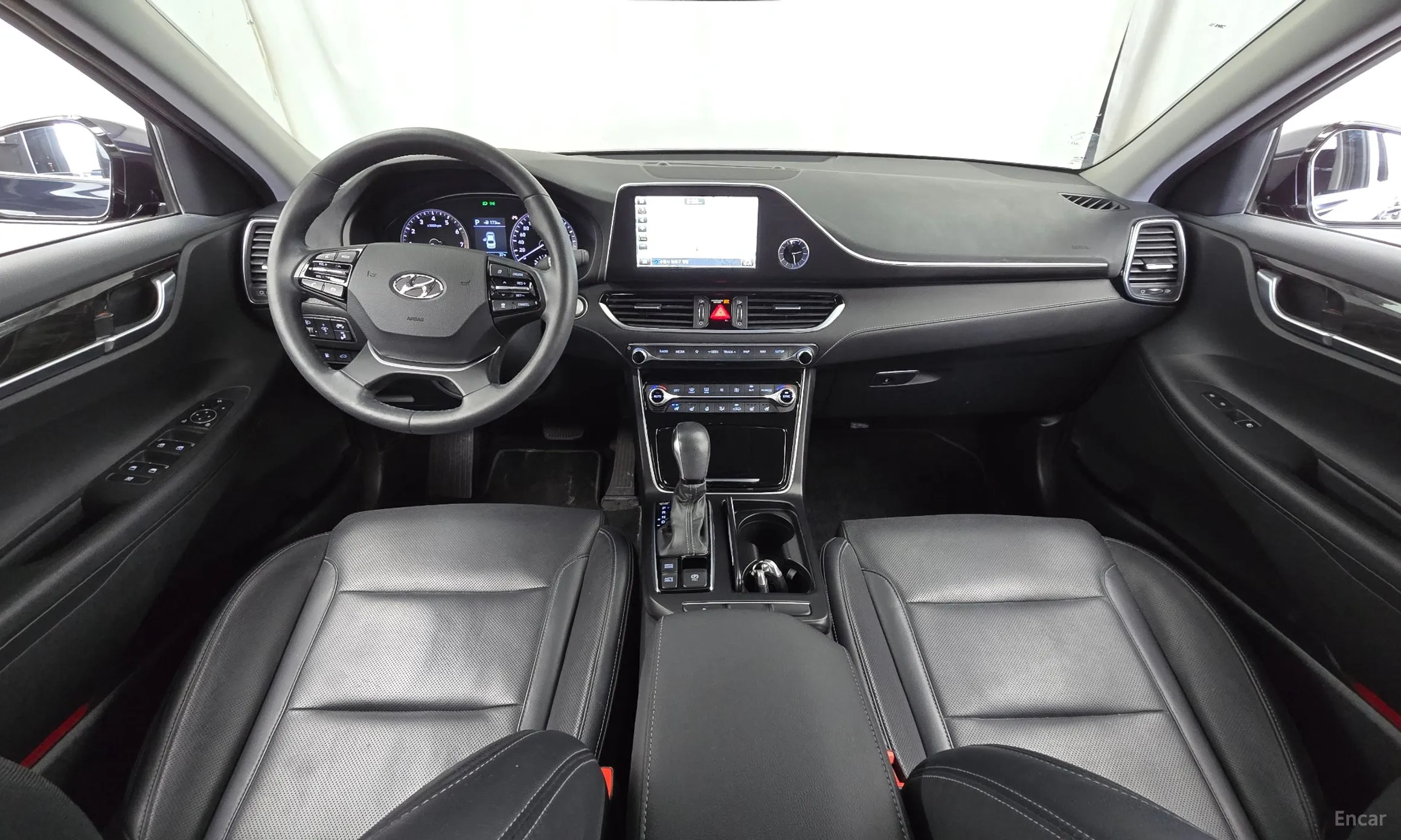 Hyundai Grandeur IG превью 7