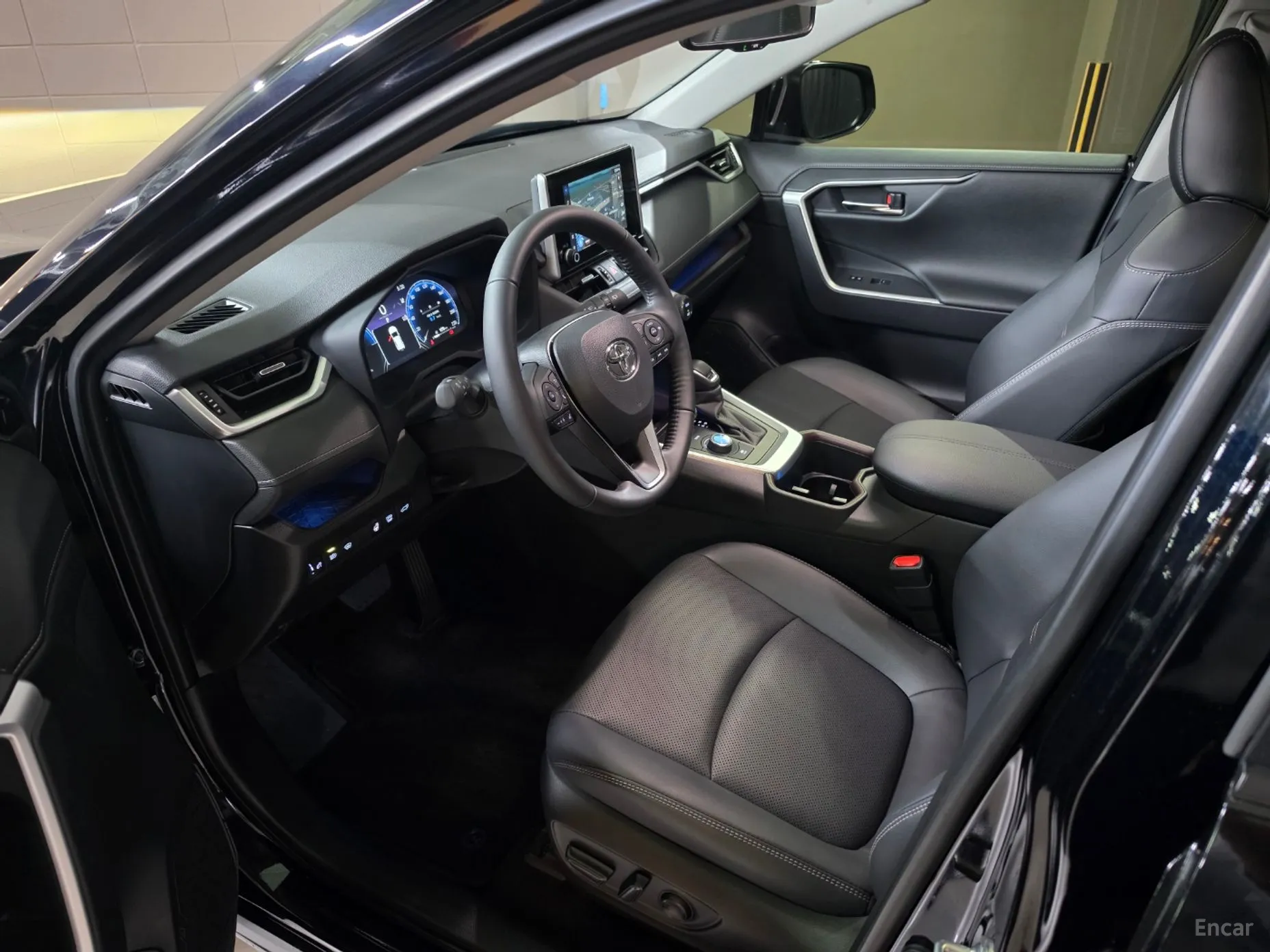 Toyota RAV4 5th Generation превью 10