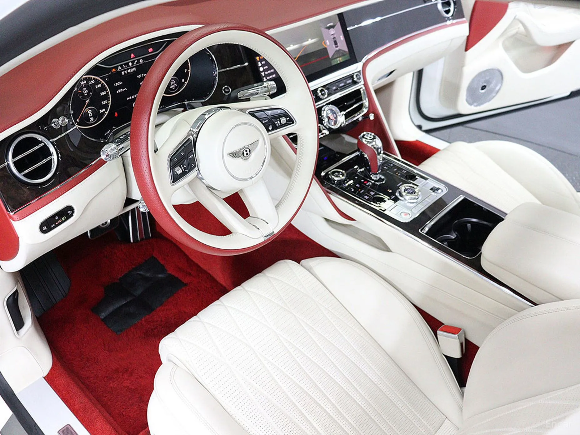 Bentley Flying Spur 3rd Generation превью 16