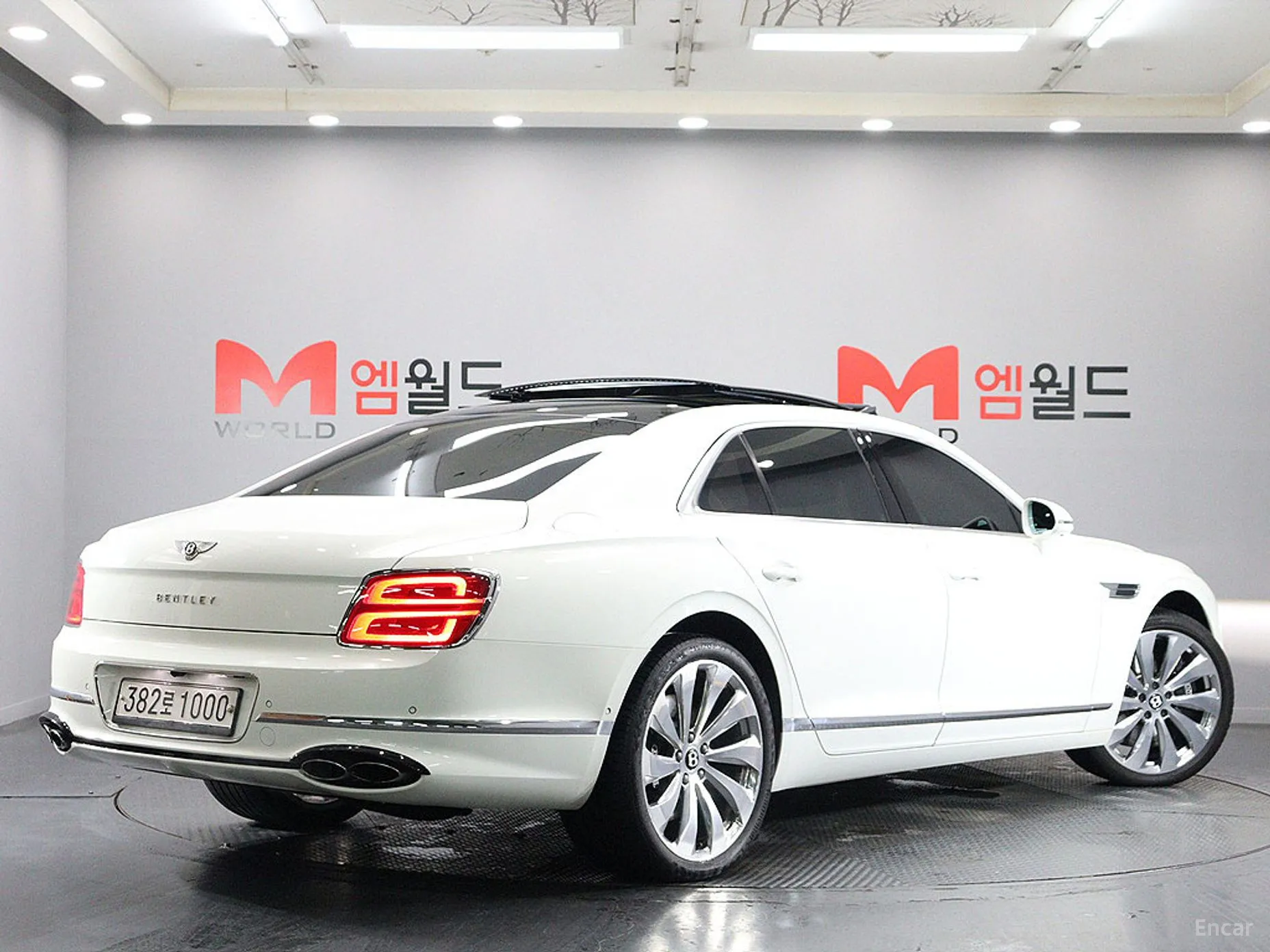 Bentley Flying Spur 3rd Generation превью 4