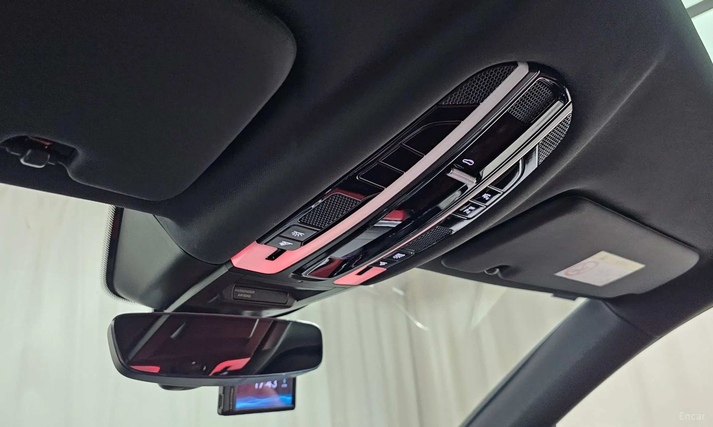 Porsche Cayenne (PO536) превью 16