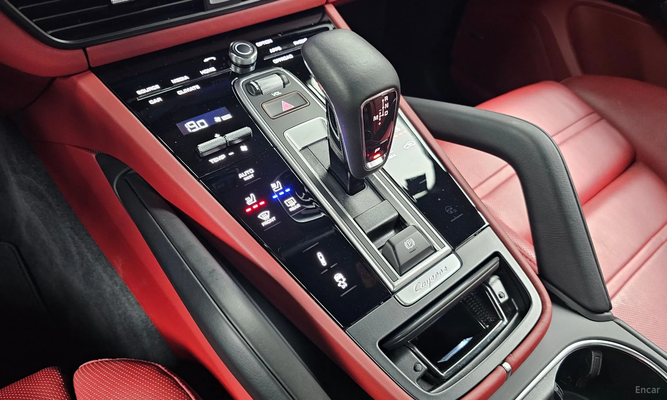 Porsche Cayenne (PO536) превью 9