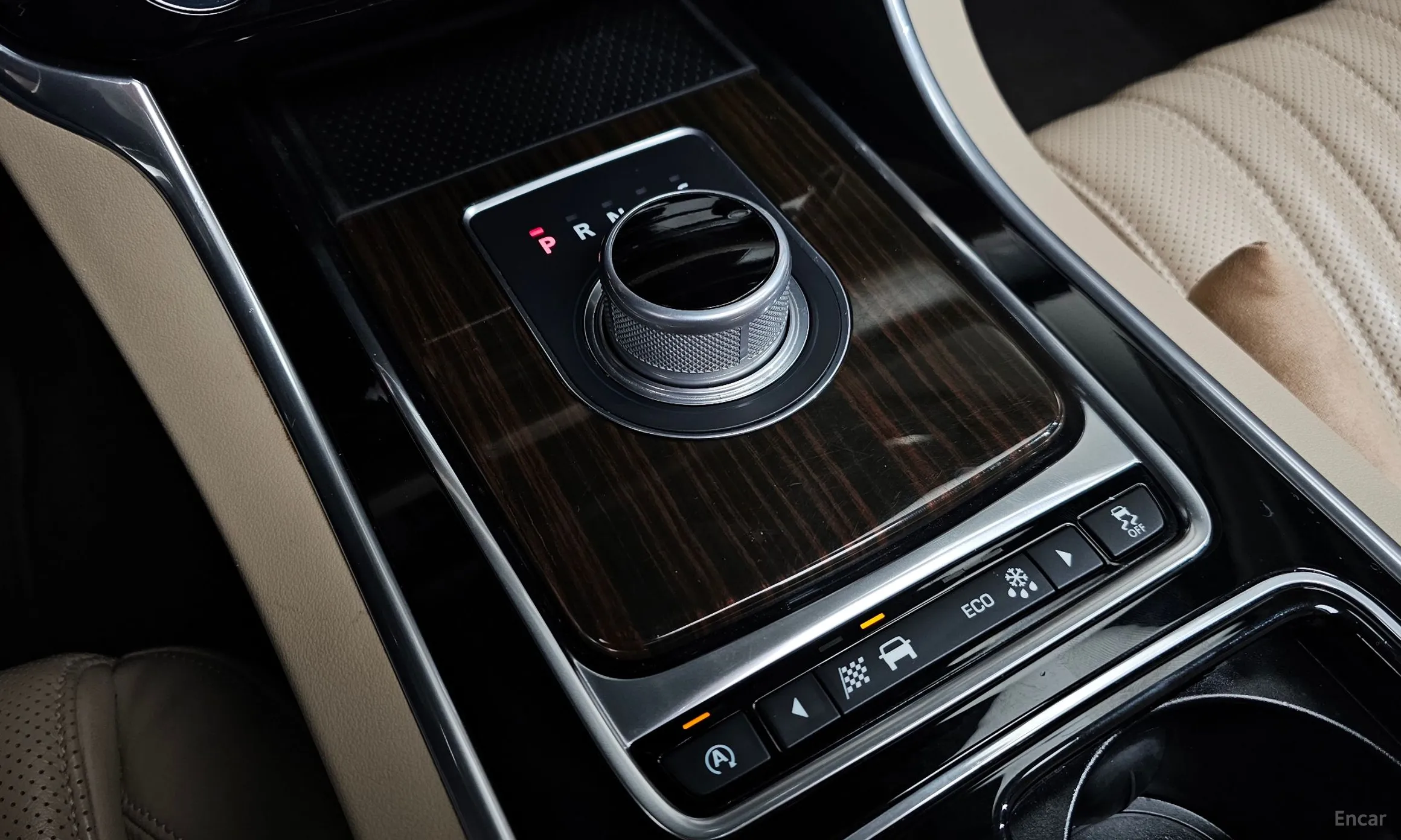 Jaguar XF (x260) превью 9