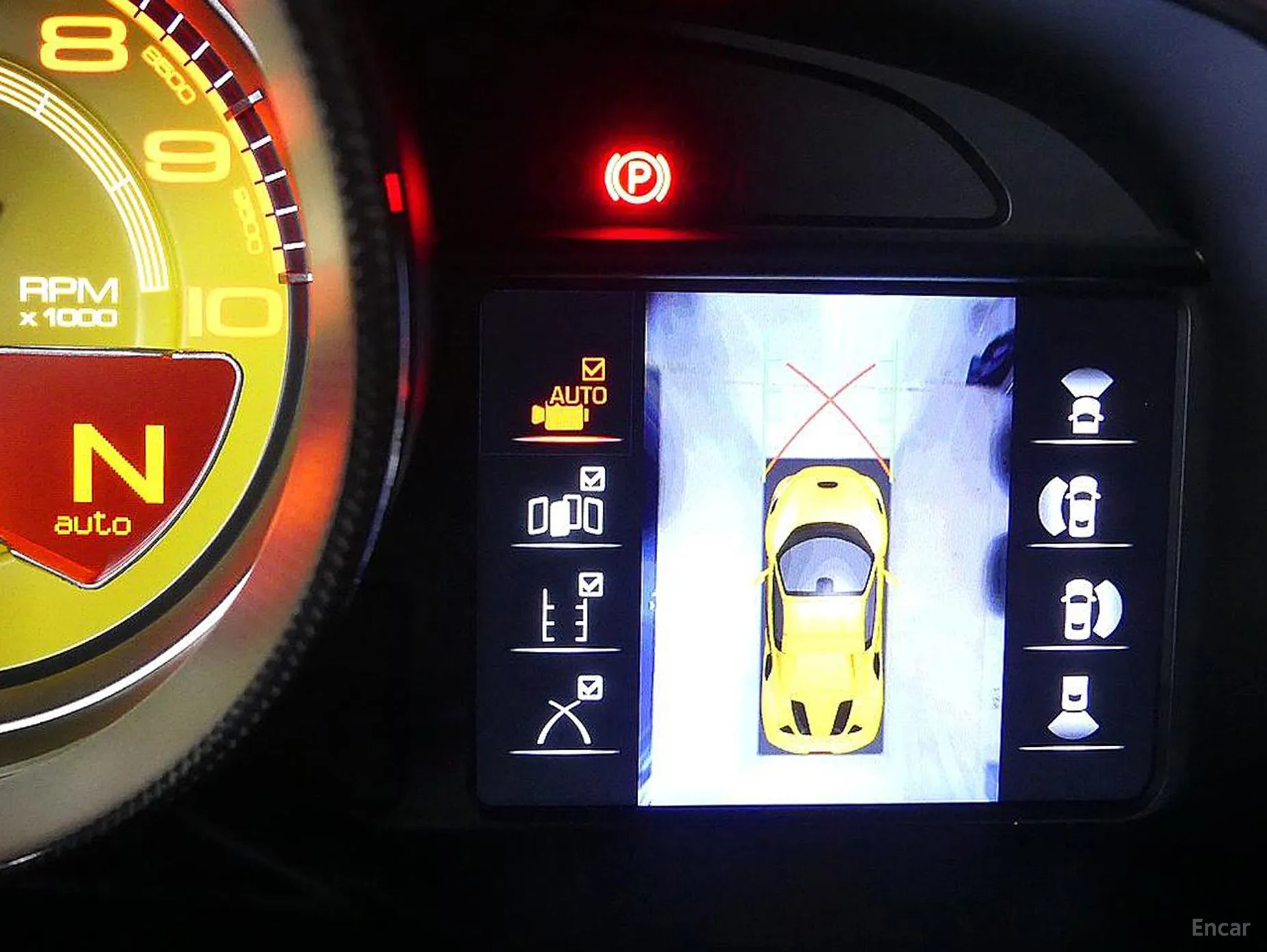 Ferrari F8 Spider превью 10